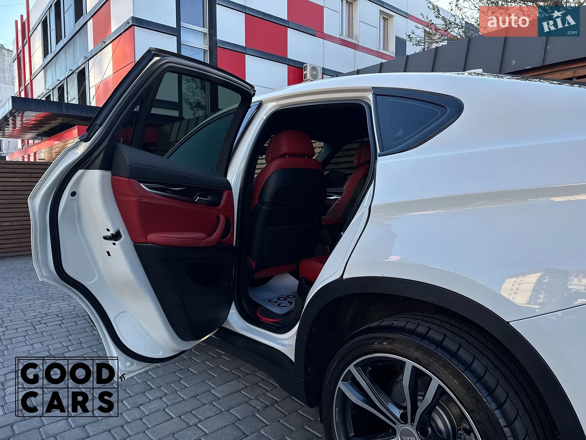 2017 BMW X6 - мініатюра 31