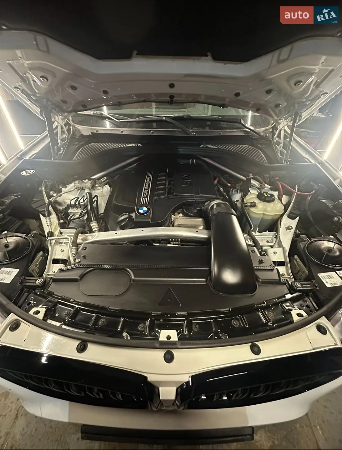2017 BMW X6 - мініатюра 3