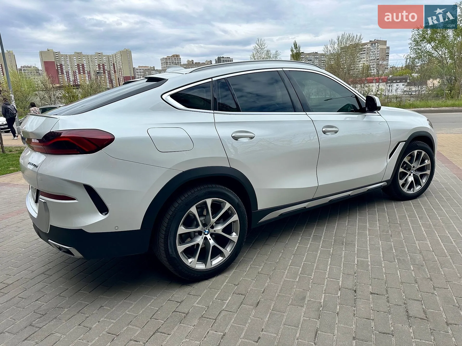 2019 BMW X6 - мініатюра 2