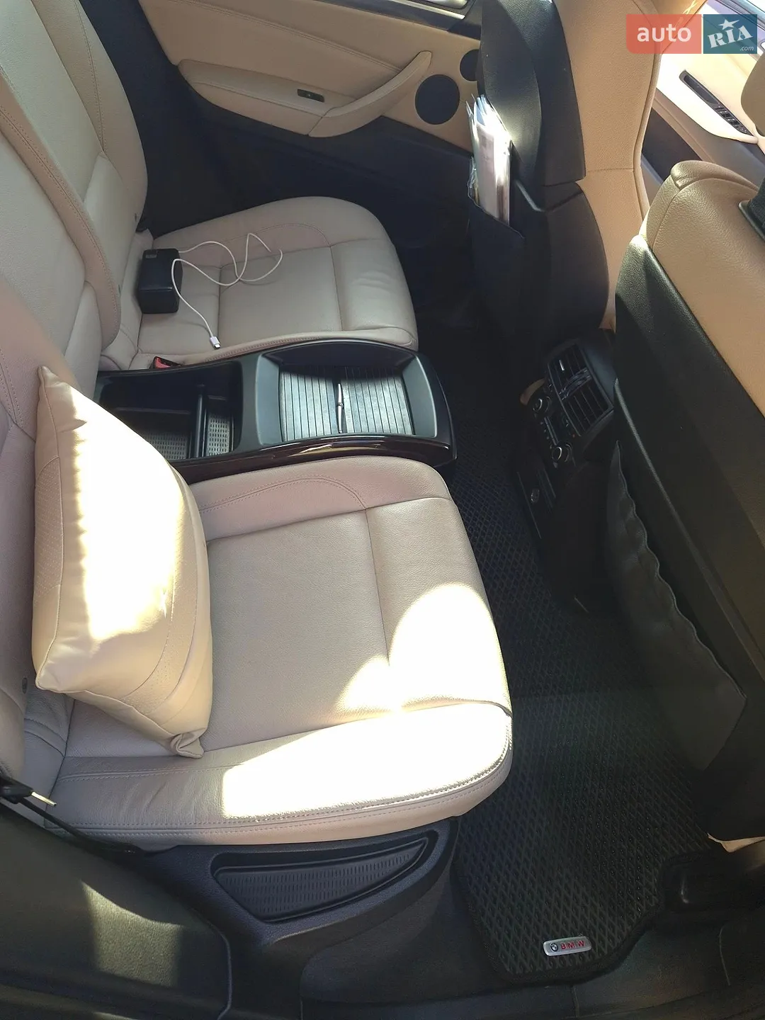 2010 BMW X6 - мініатюра 25