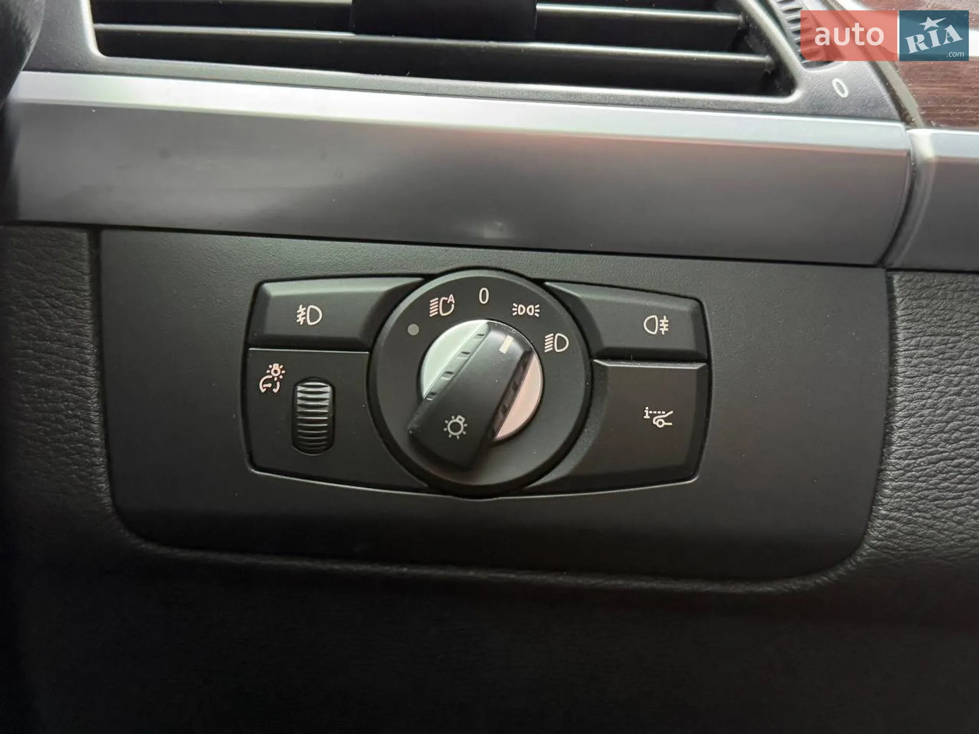 2011 BMW X6 - мініатюра 19