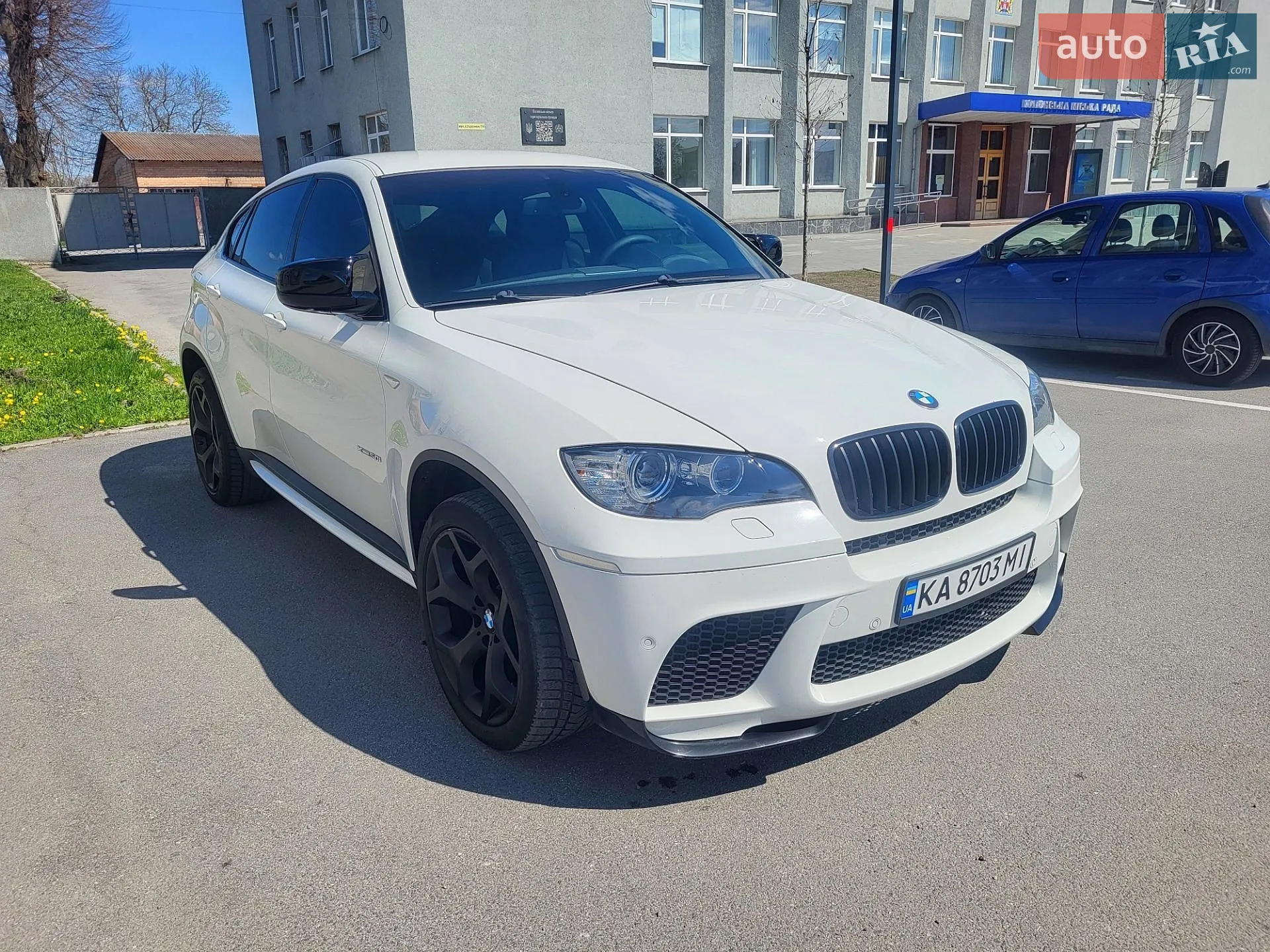 2010 BMW X6 - мініатюра 20