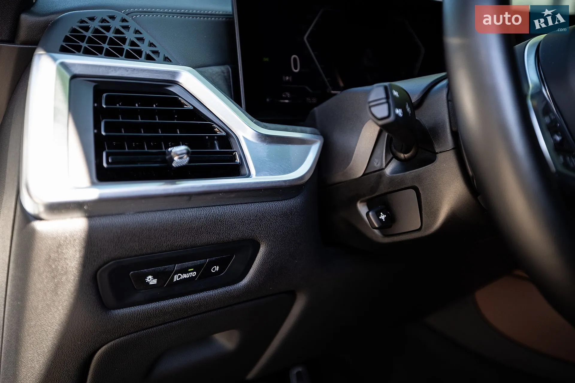 2023 BMW X6 - мініатюра 31