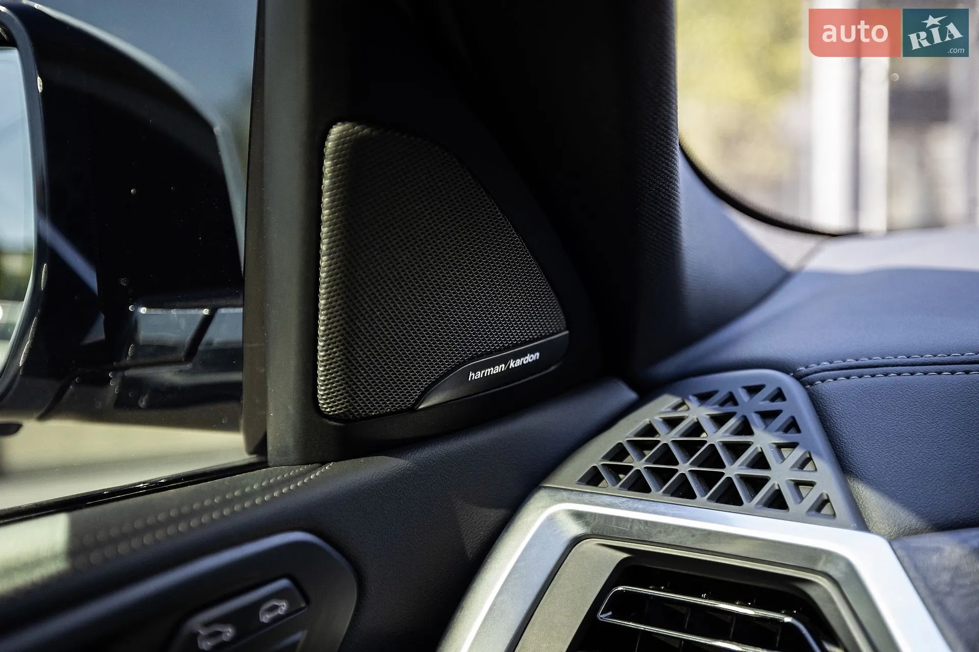 2023 BMW X6 - мініатюра 32