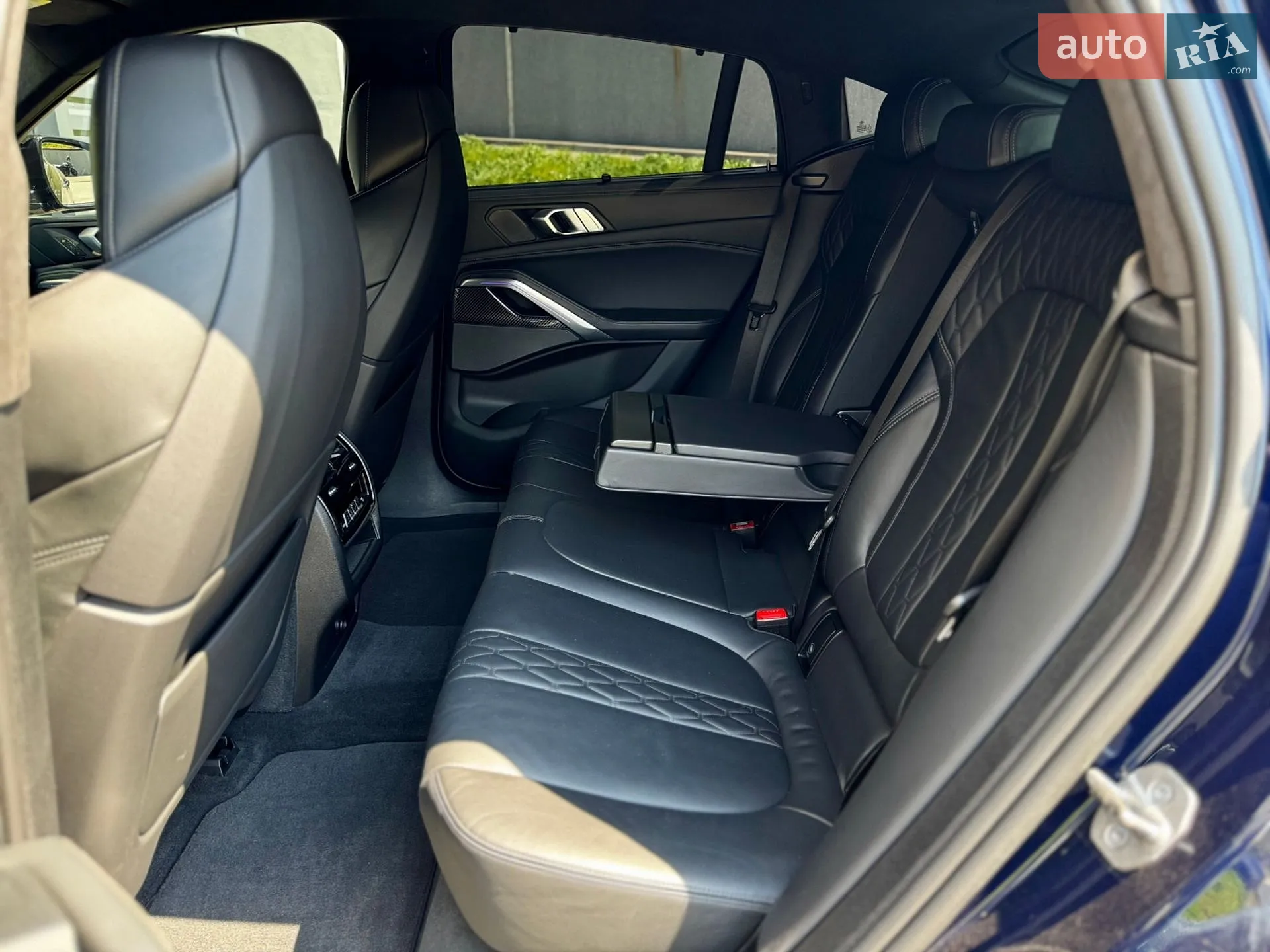 2021 BMW X6 - мініатюра 18
