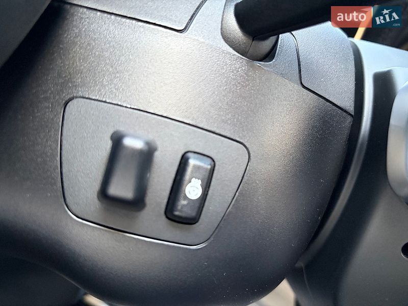 Внедорожник / Кроссовер BMW X6 2015 в Киеве