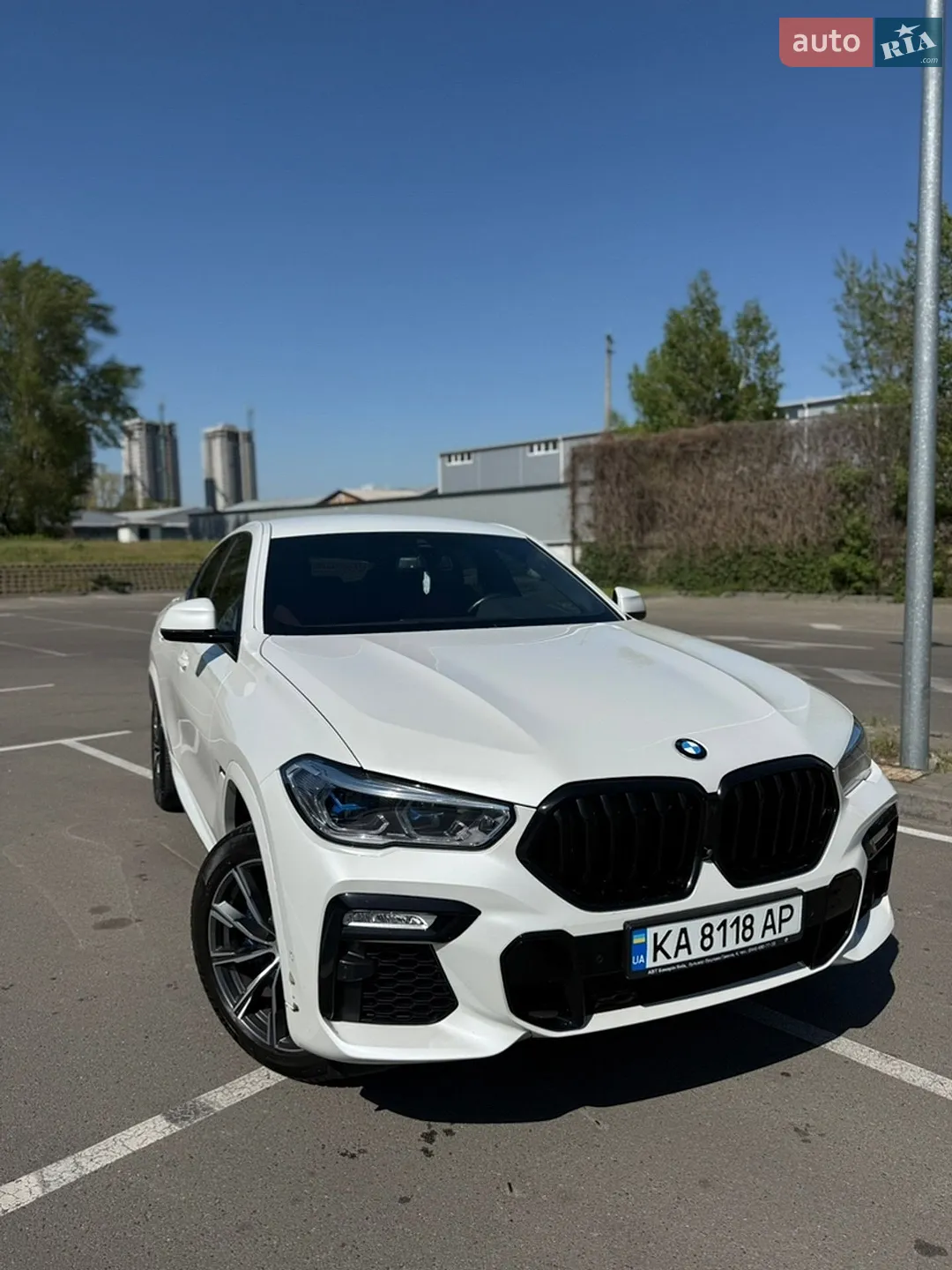 2021 BMW X6 - фото 1