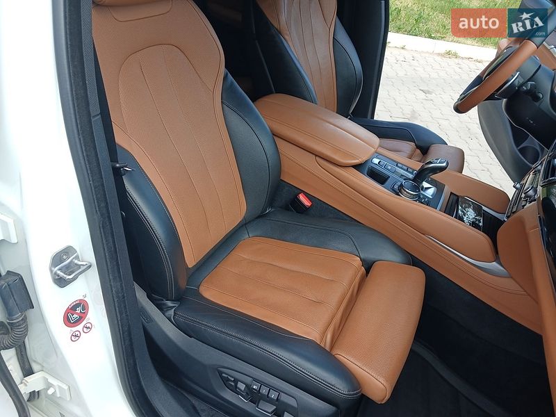 Внедорожник / Кроссовер BMW X6 2015 в Черновцах