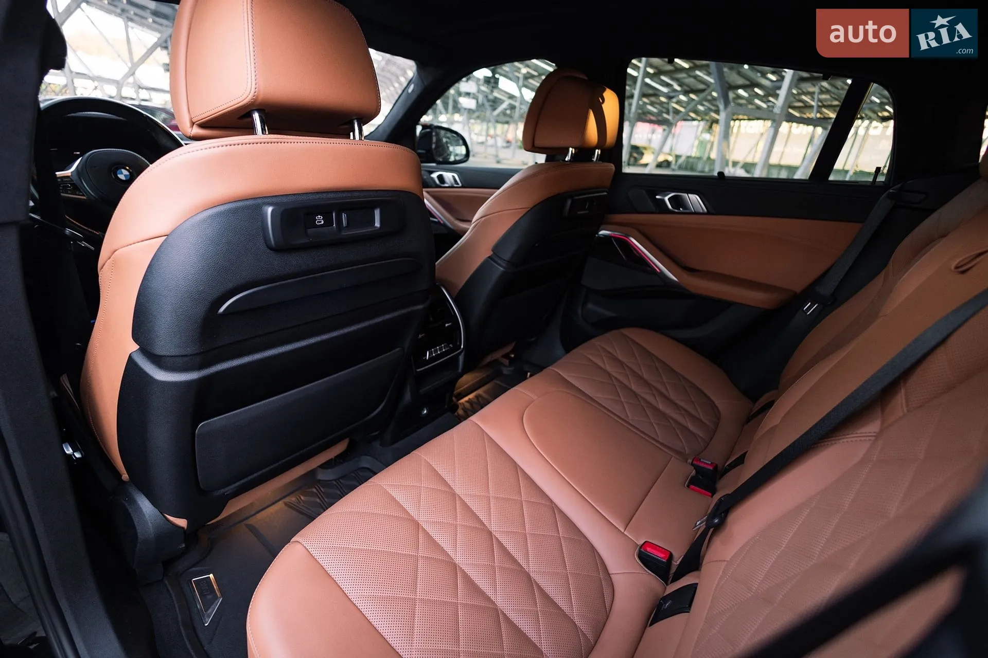 2022 BMW X6 - мініатюра 5