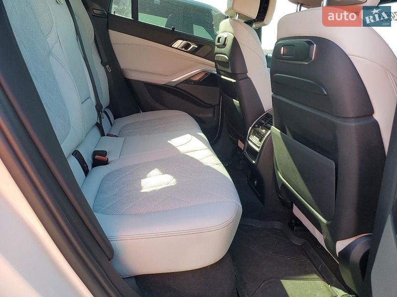 Внедорожник / Кроссовер BMW X6 2023 в Киеве
