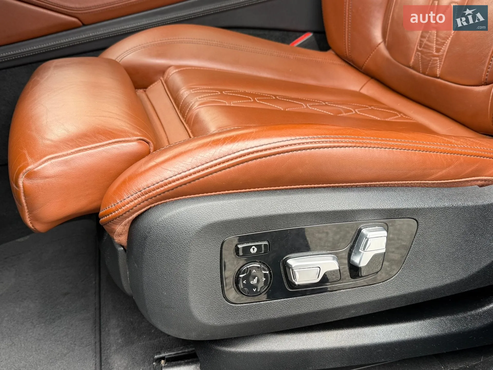 2021 BMW X6 - мініатюра 73