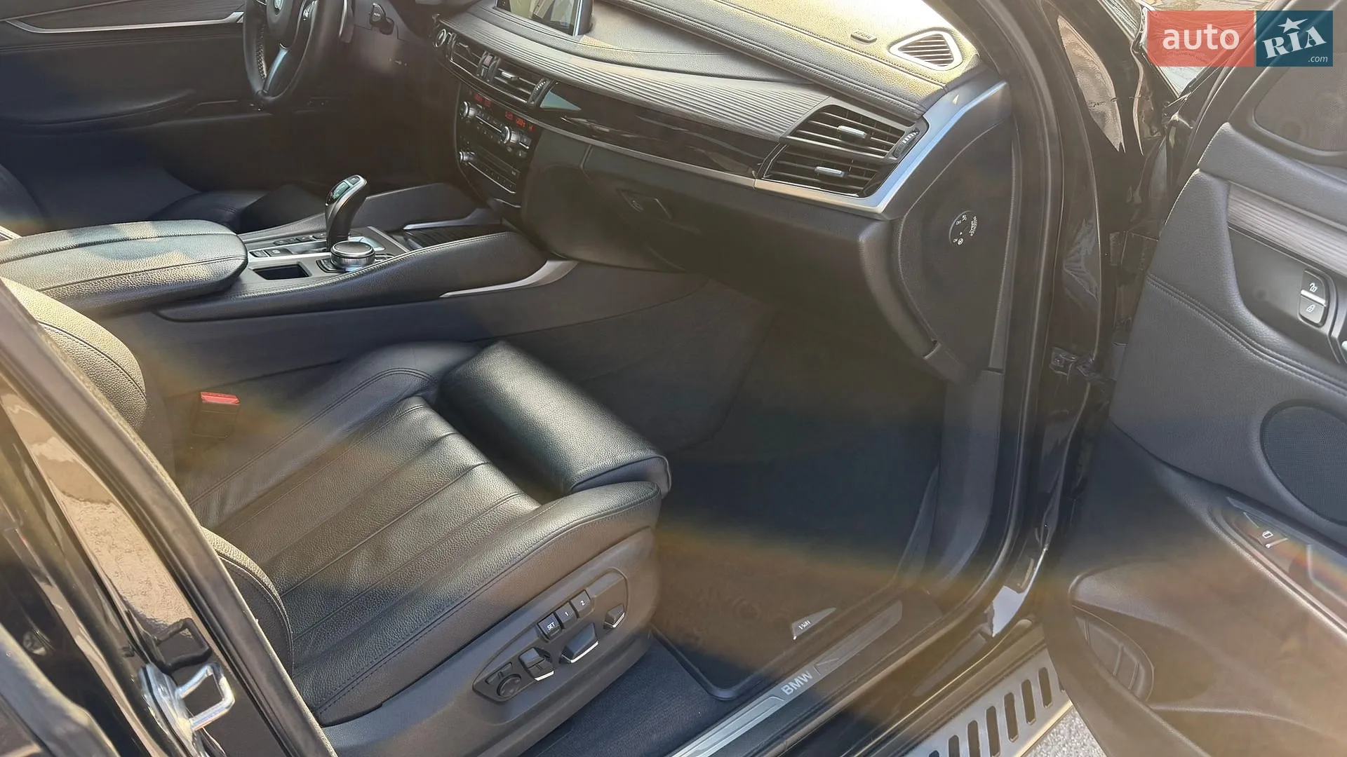 2017 BMW X6 - мініатюра 16