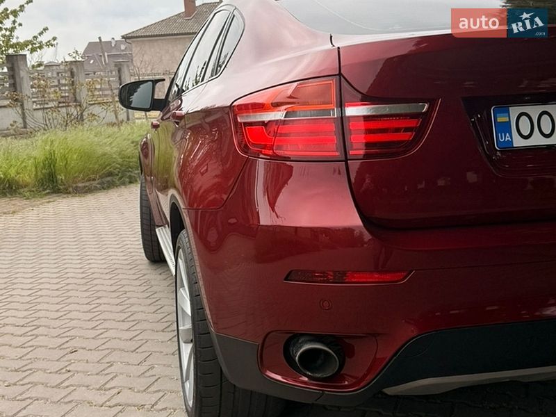 Внедорожник / Кроссовер BMW X6 2012 в Одессе