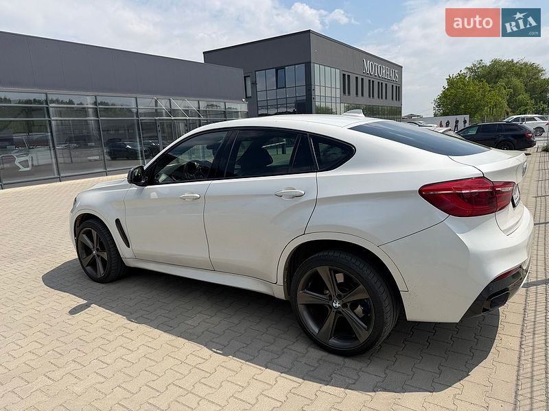 Внедорожник / Кроссовер BMW X6 2016 в Черновцах