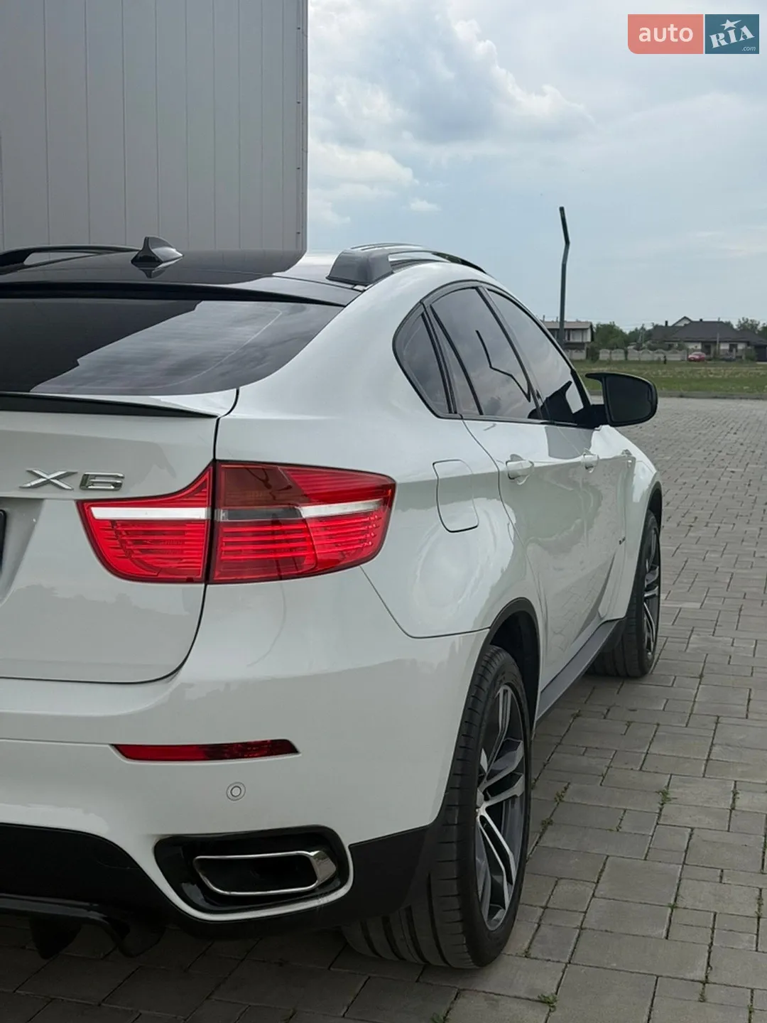 2011 BMW X6 - мініатюра 47
