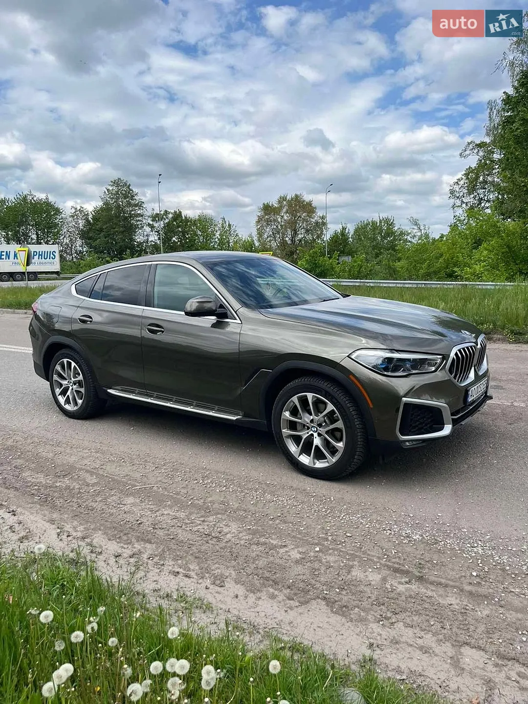 2021 BMW X6 - мініатюра 2