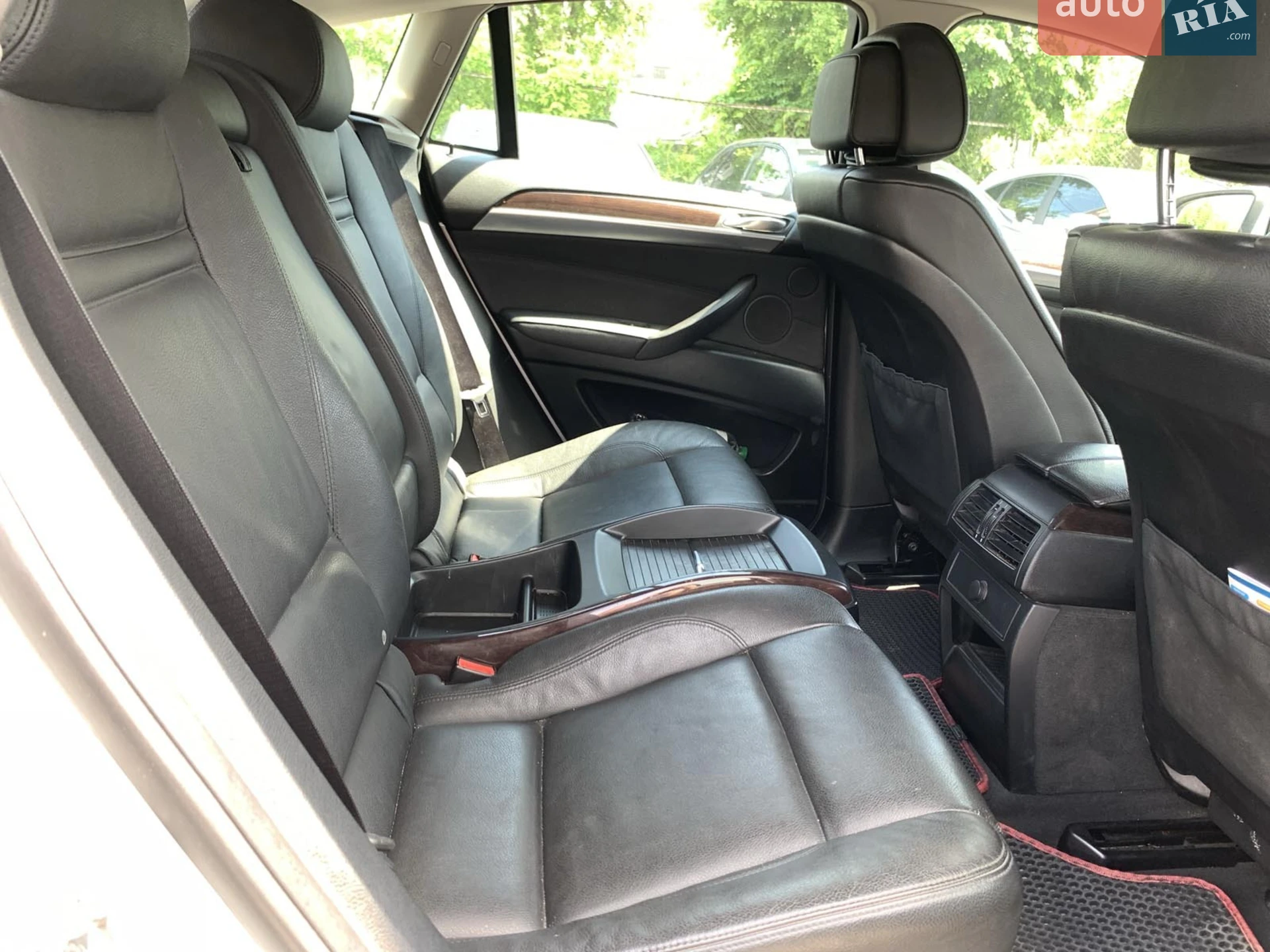 2010 BMW X6 - мініатюра 32
