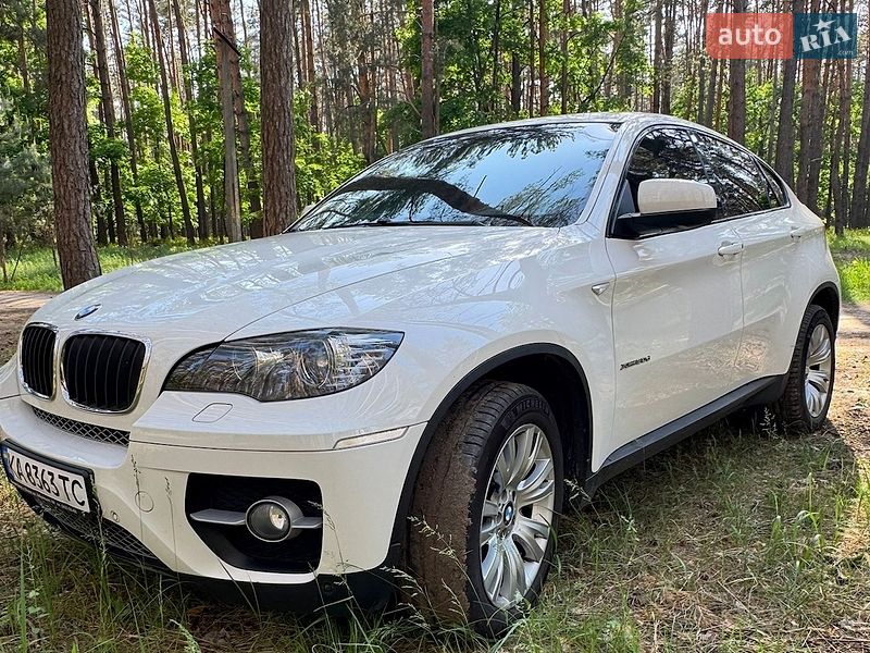 Позашляховик / Кросовер BMW X6 2011 в Ірпені