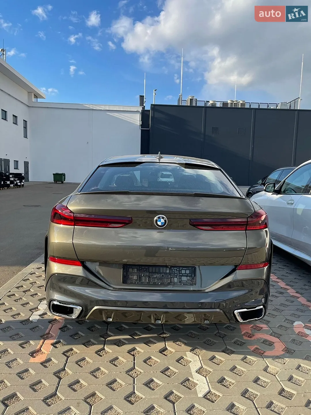 2021 BMW X6 - мініатюра 9