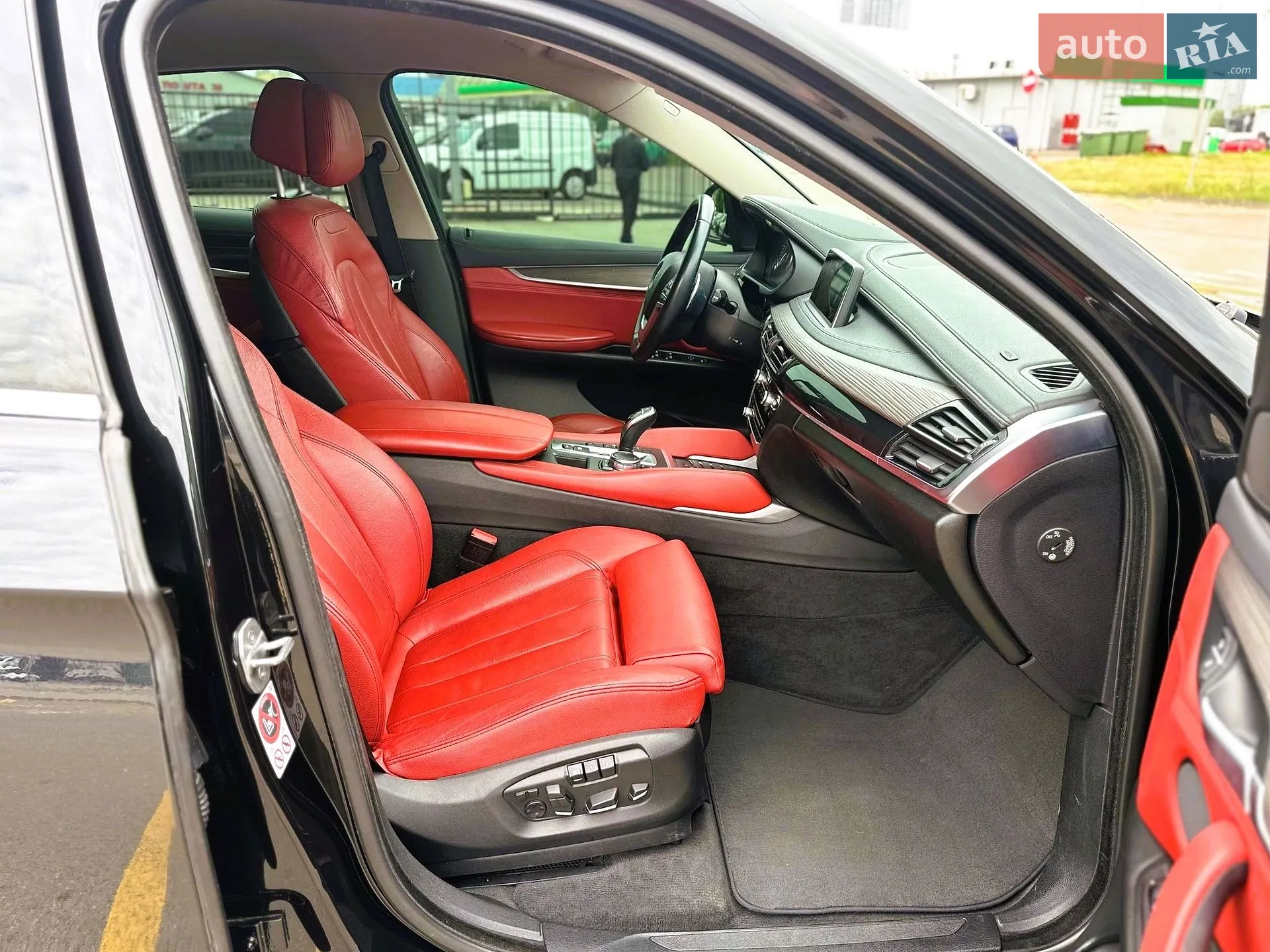 2015 BMW X6 - мініатюра 31