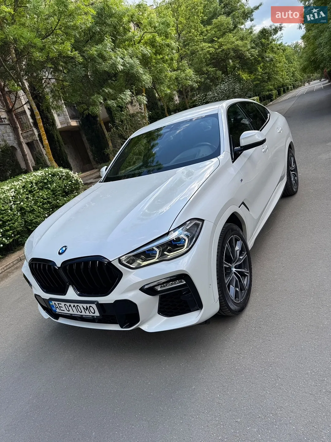 2019 BMW X6 - мініатюра 2
