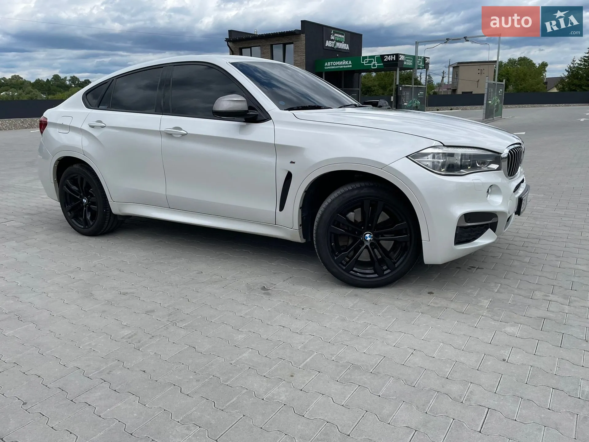 2015 BMW X6 - мініатюра 4