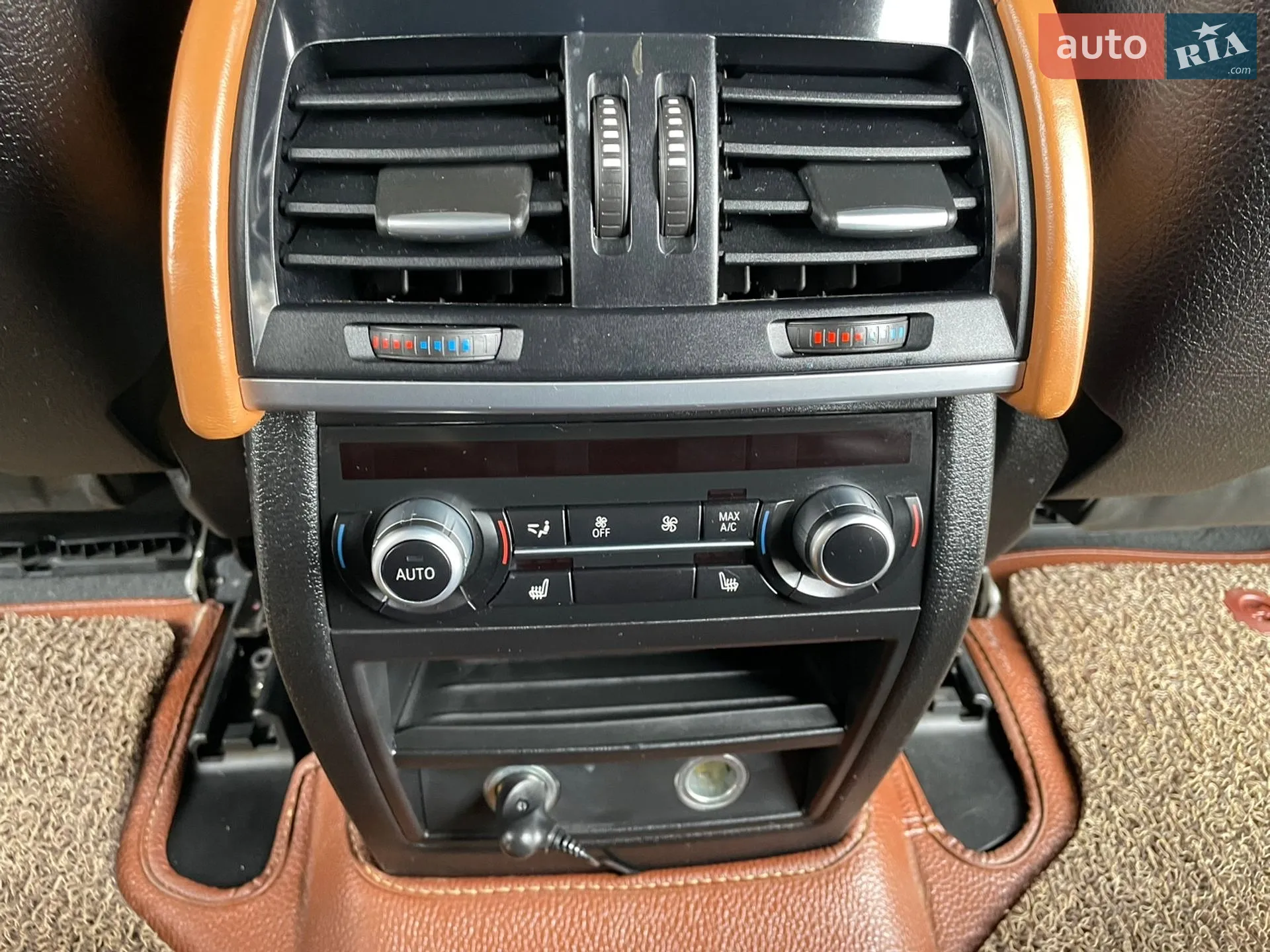 2015 BMW X6 - мініатюра 47