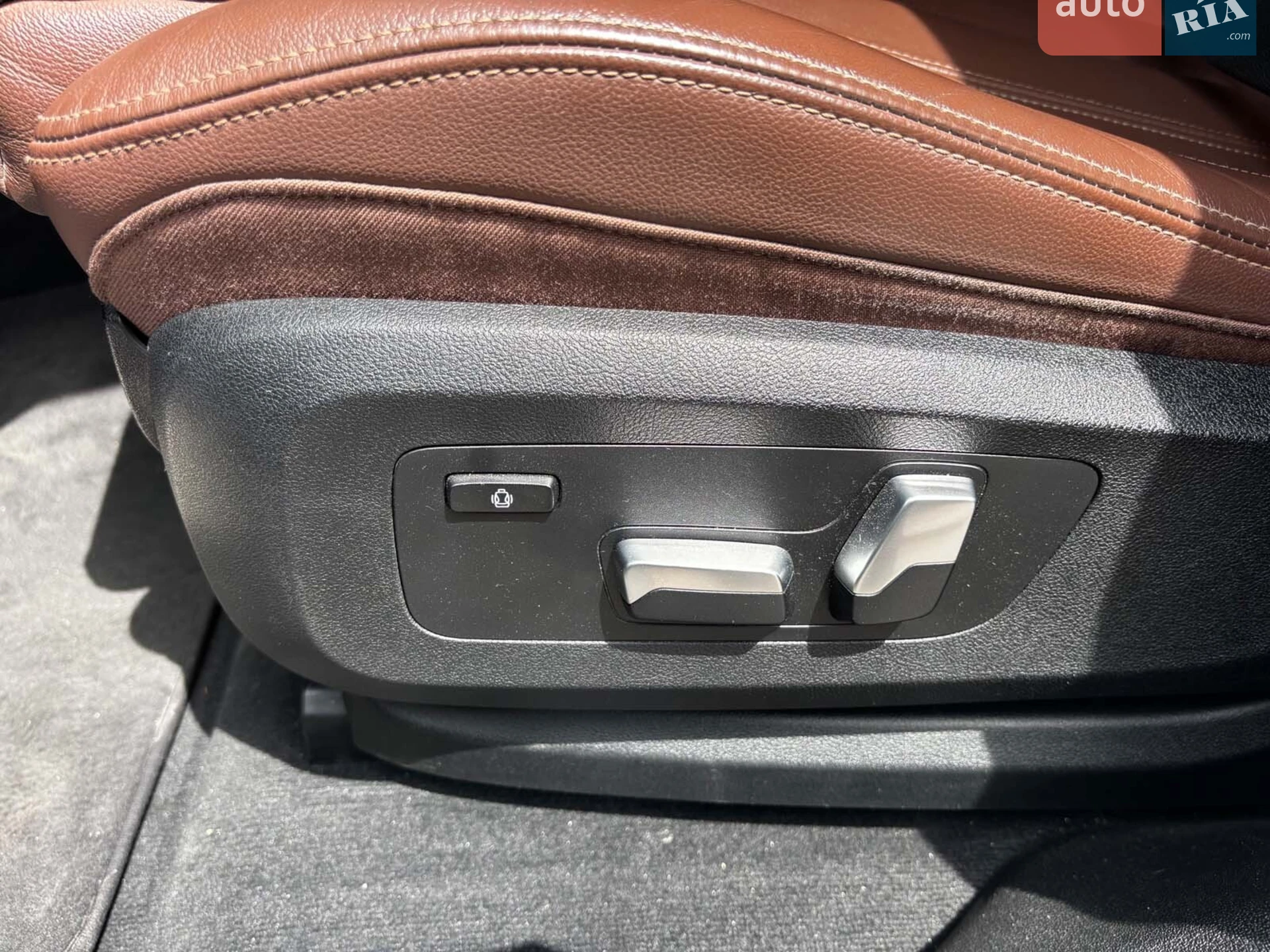 2020 BMW X6 - мініатюра 24