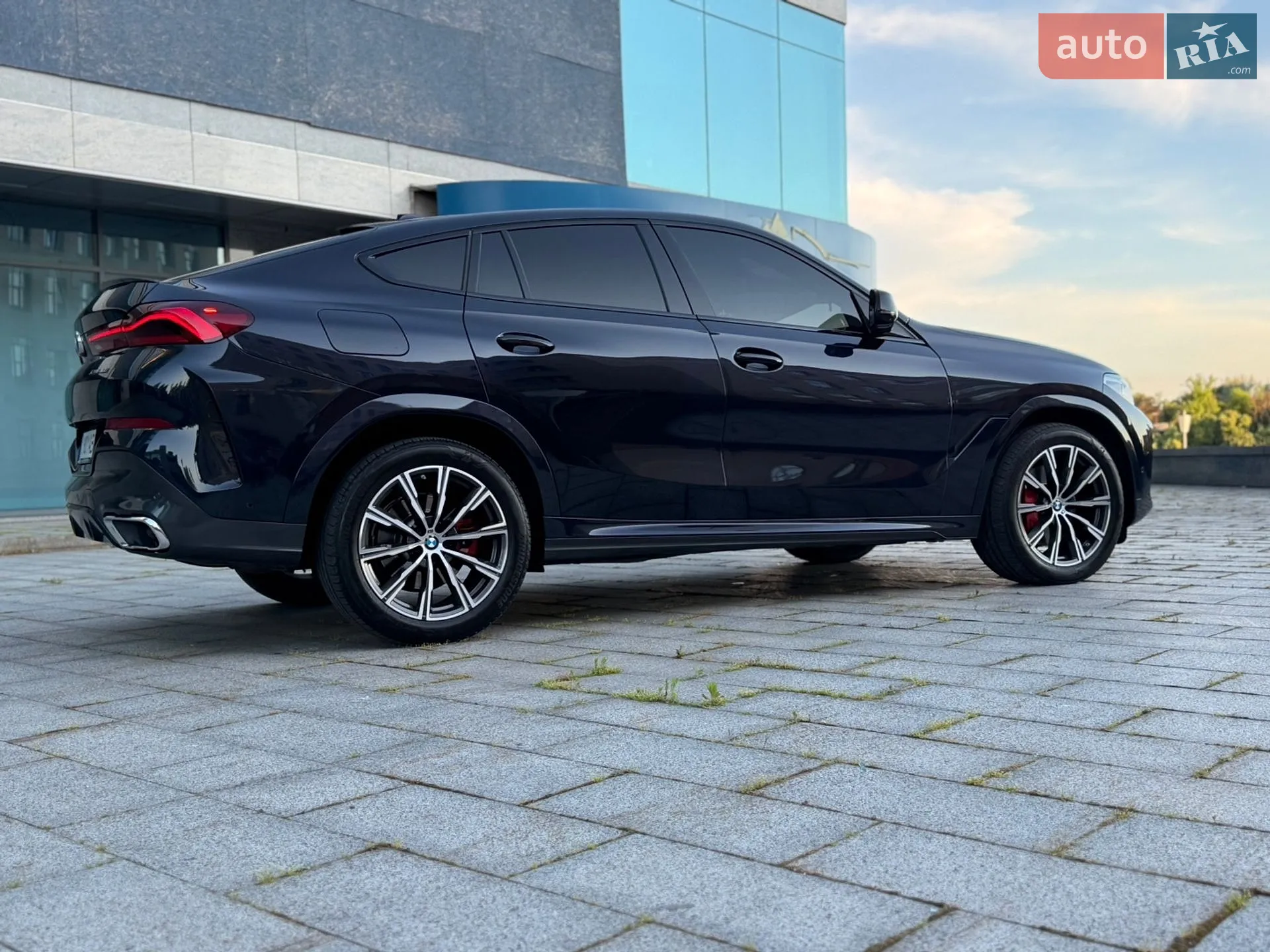 2022 BMW X6 - мініатюра 10