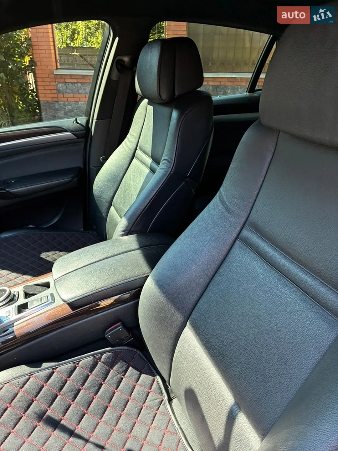 2011 BMW X6 - мініатюра 18