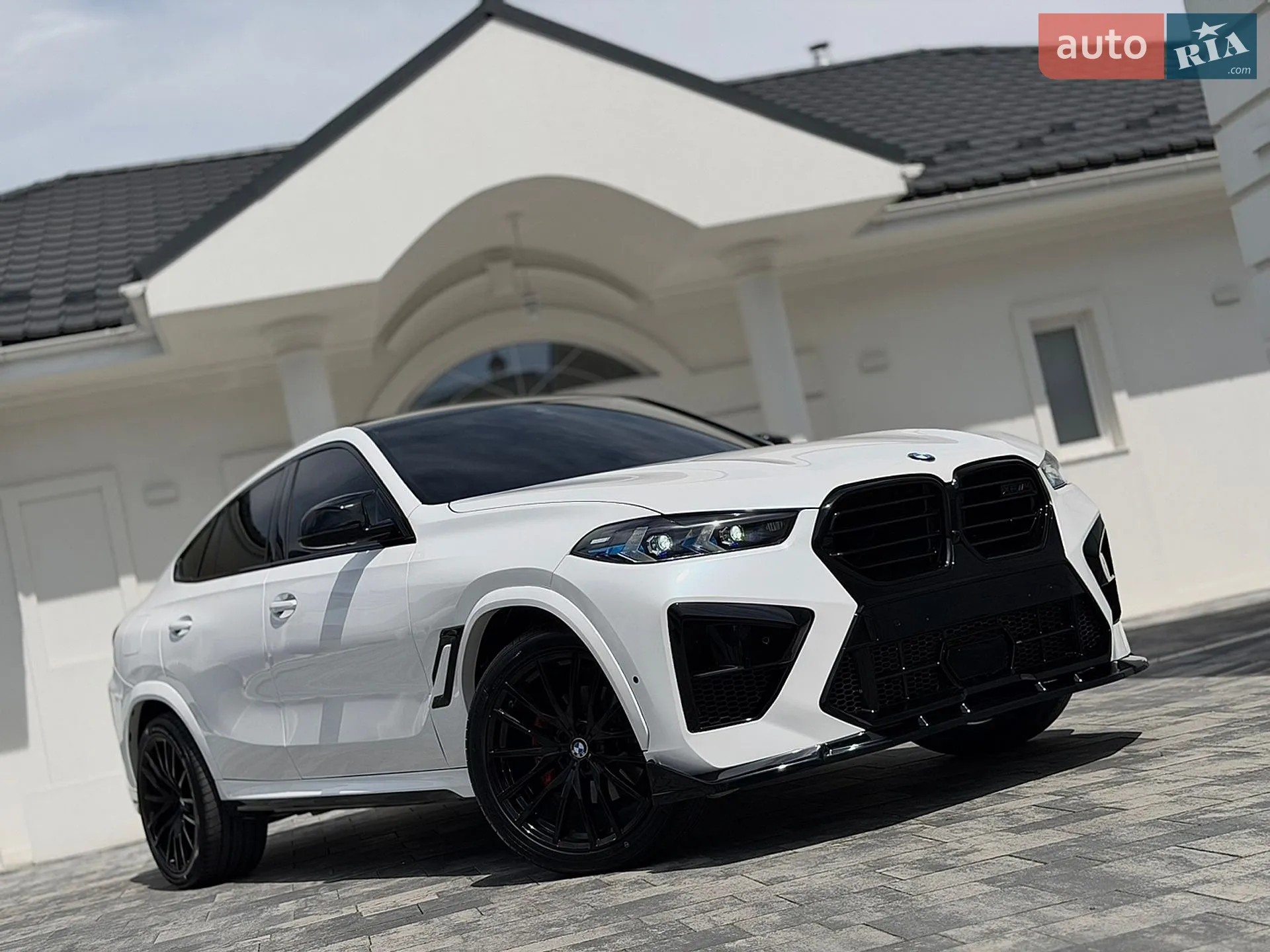 2021 BMW X6 - мініатюра 2