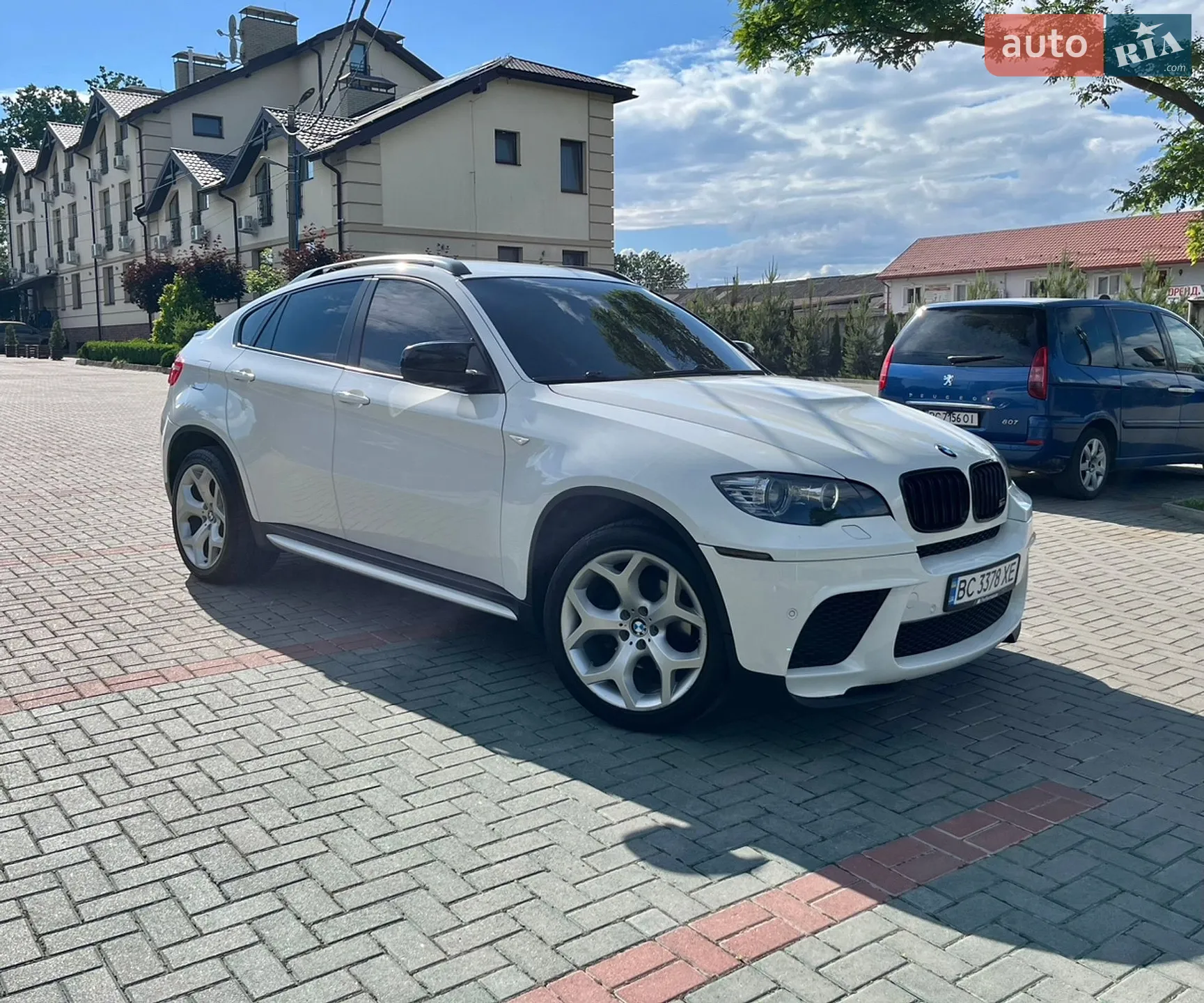 2010 BMW X6 - мініатюра 3
