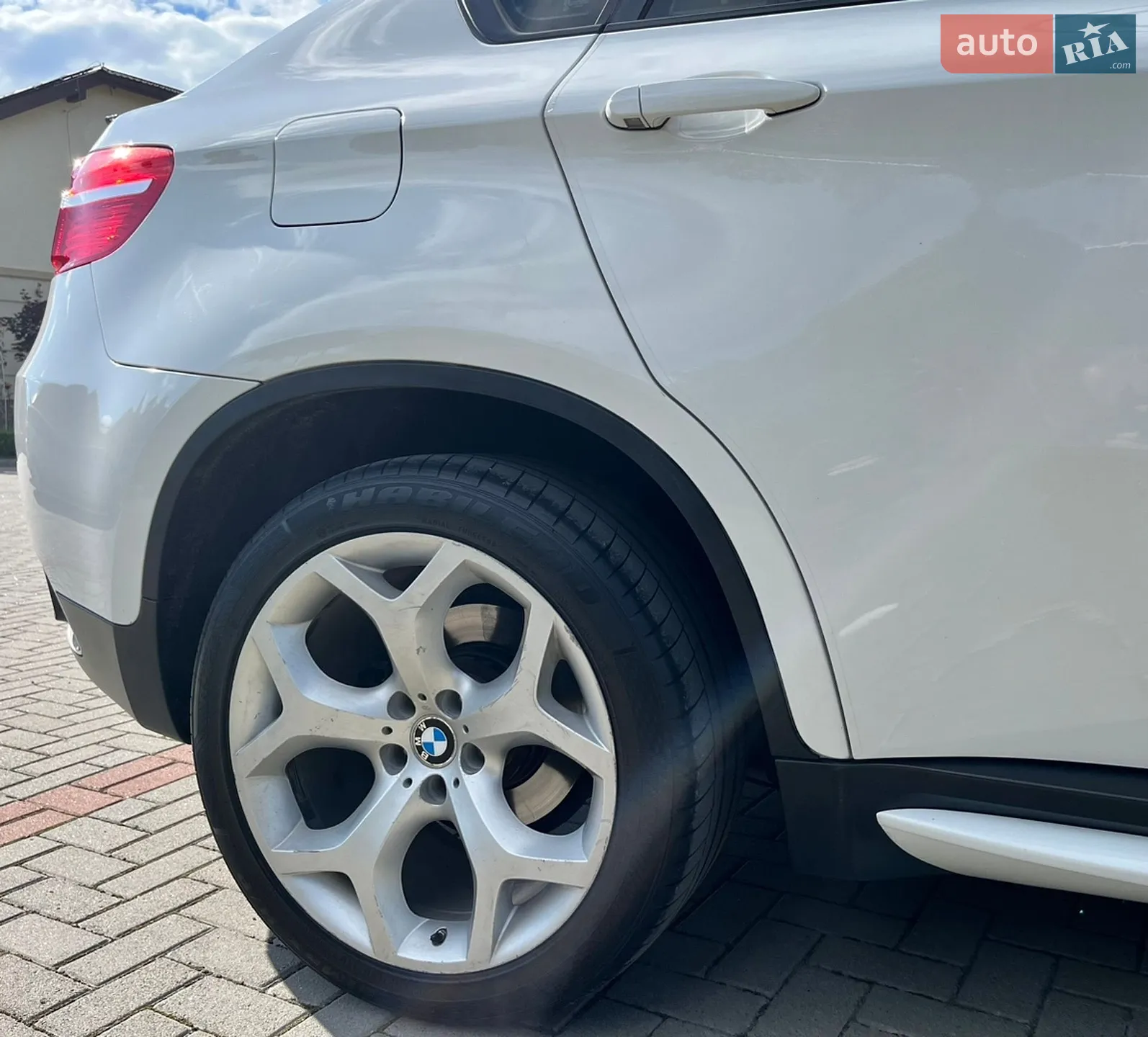 2010 BMW X6 - мініатюра 75