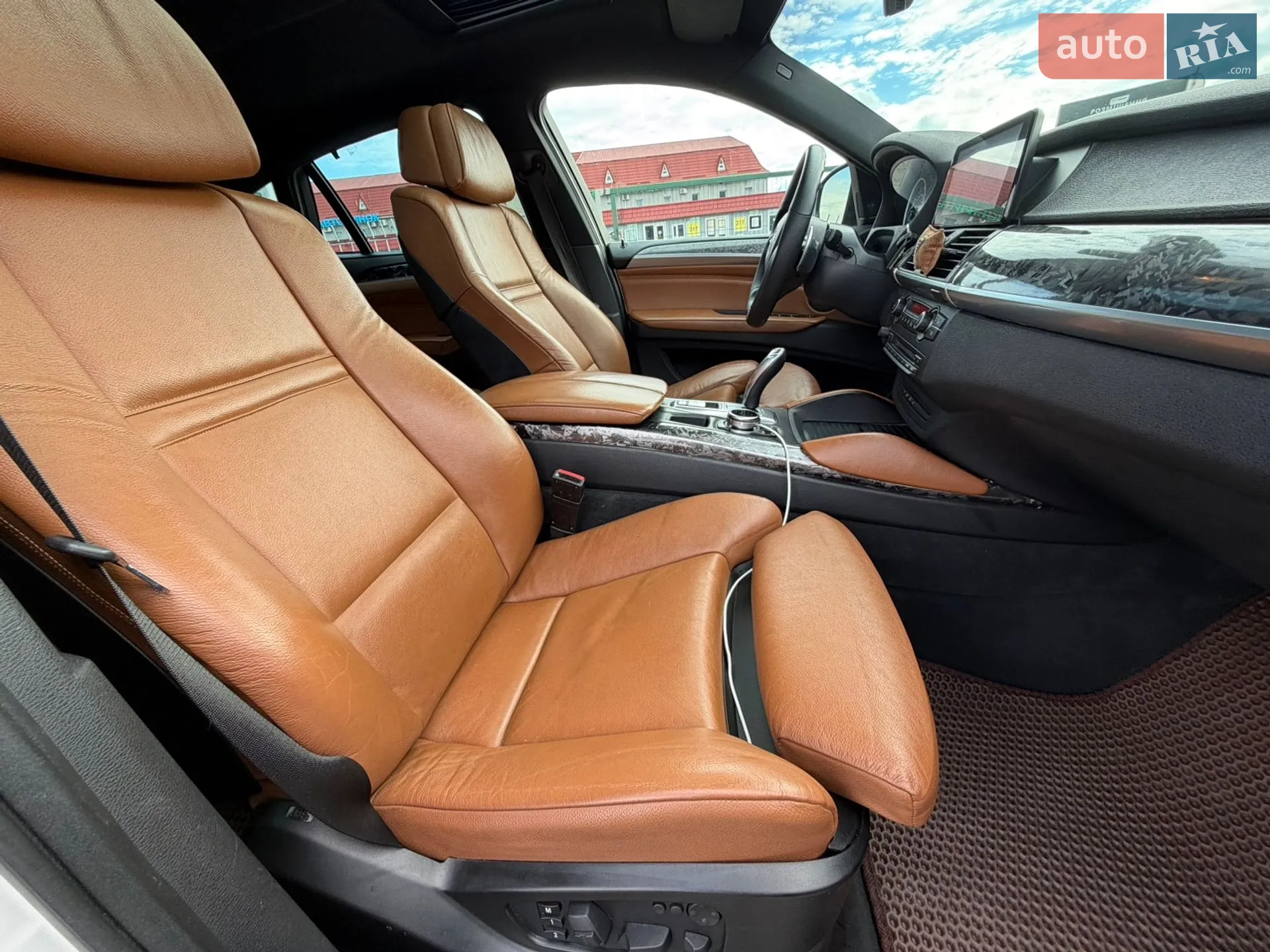 2012 BMW X6 - мініатюра 41