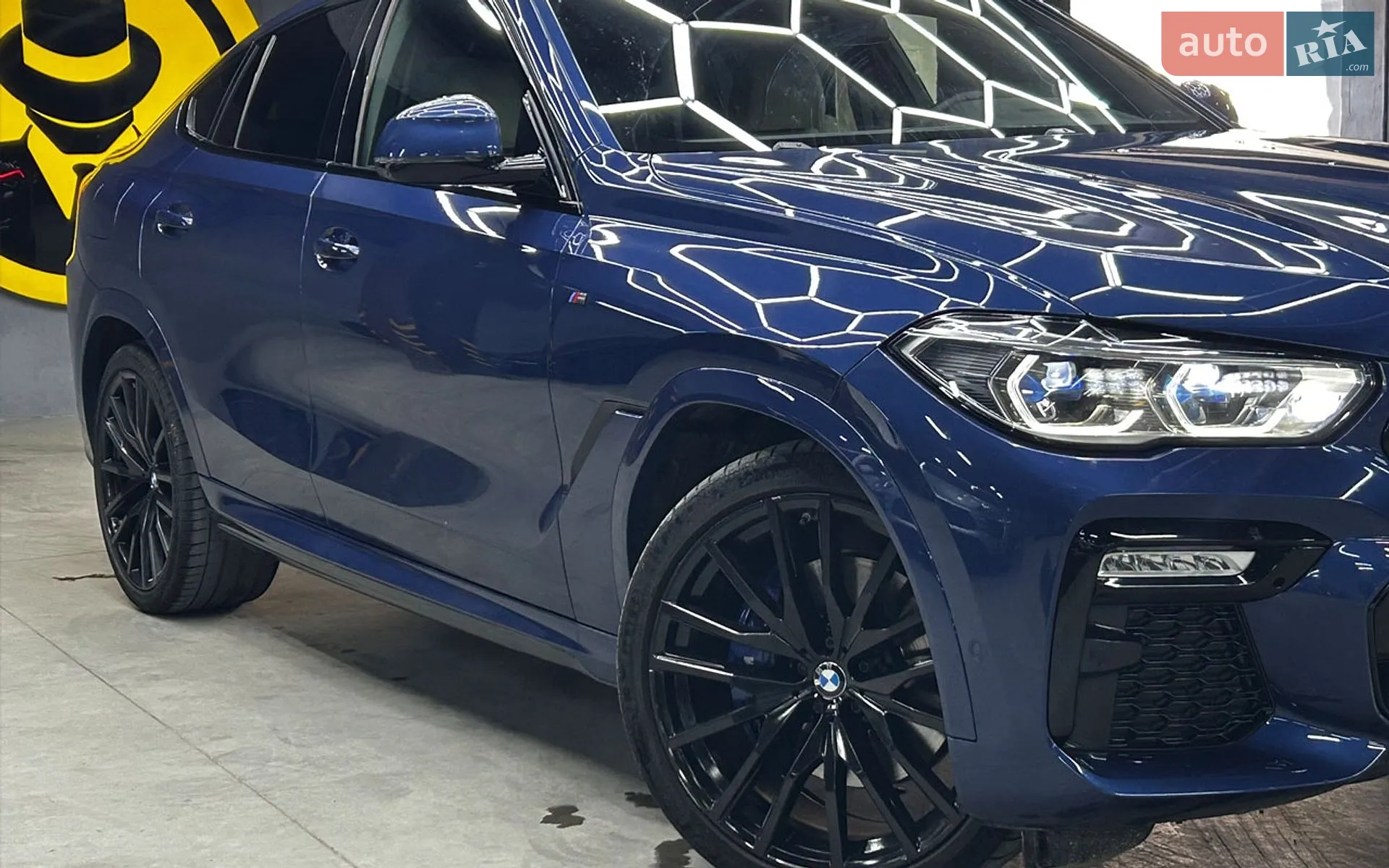 2021 BMW X6 - мініатюра 2