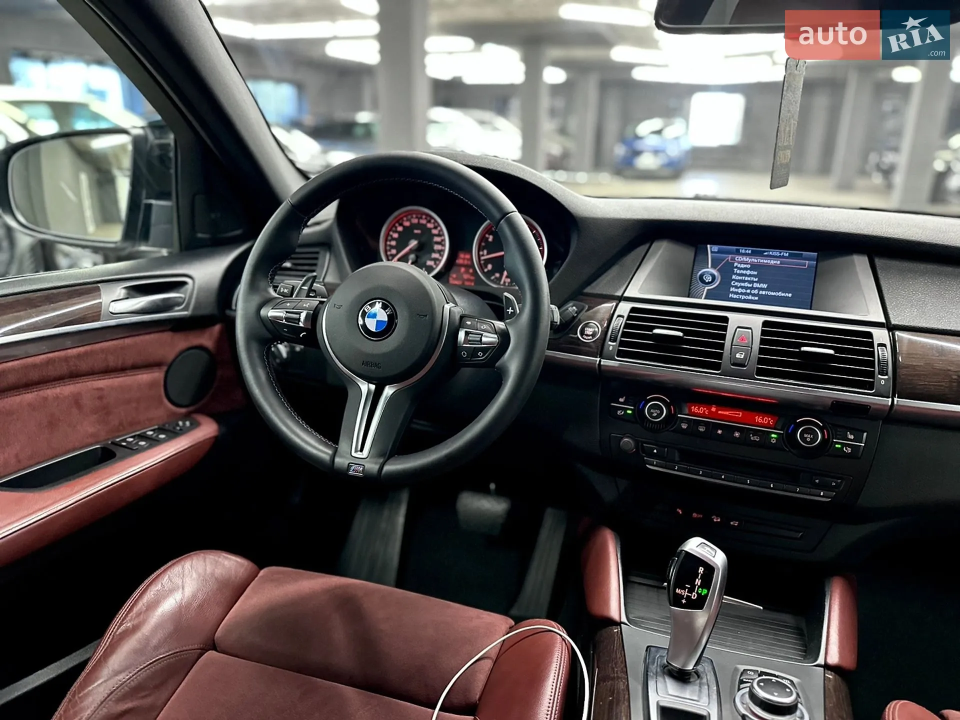 2010 BMW X6 - мініатюра 22