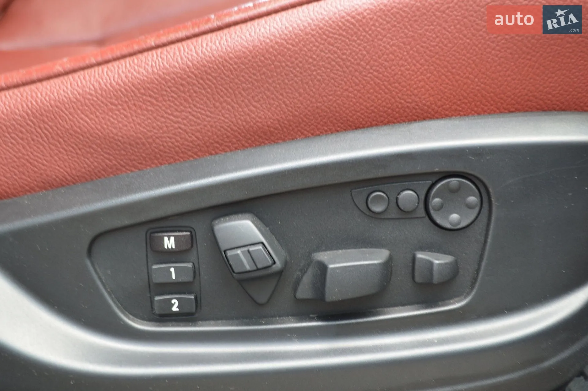 2012 BMW X6 - мініатюра 16