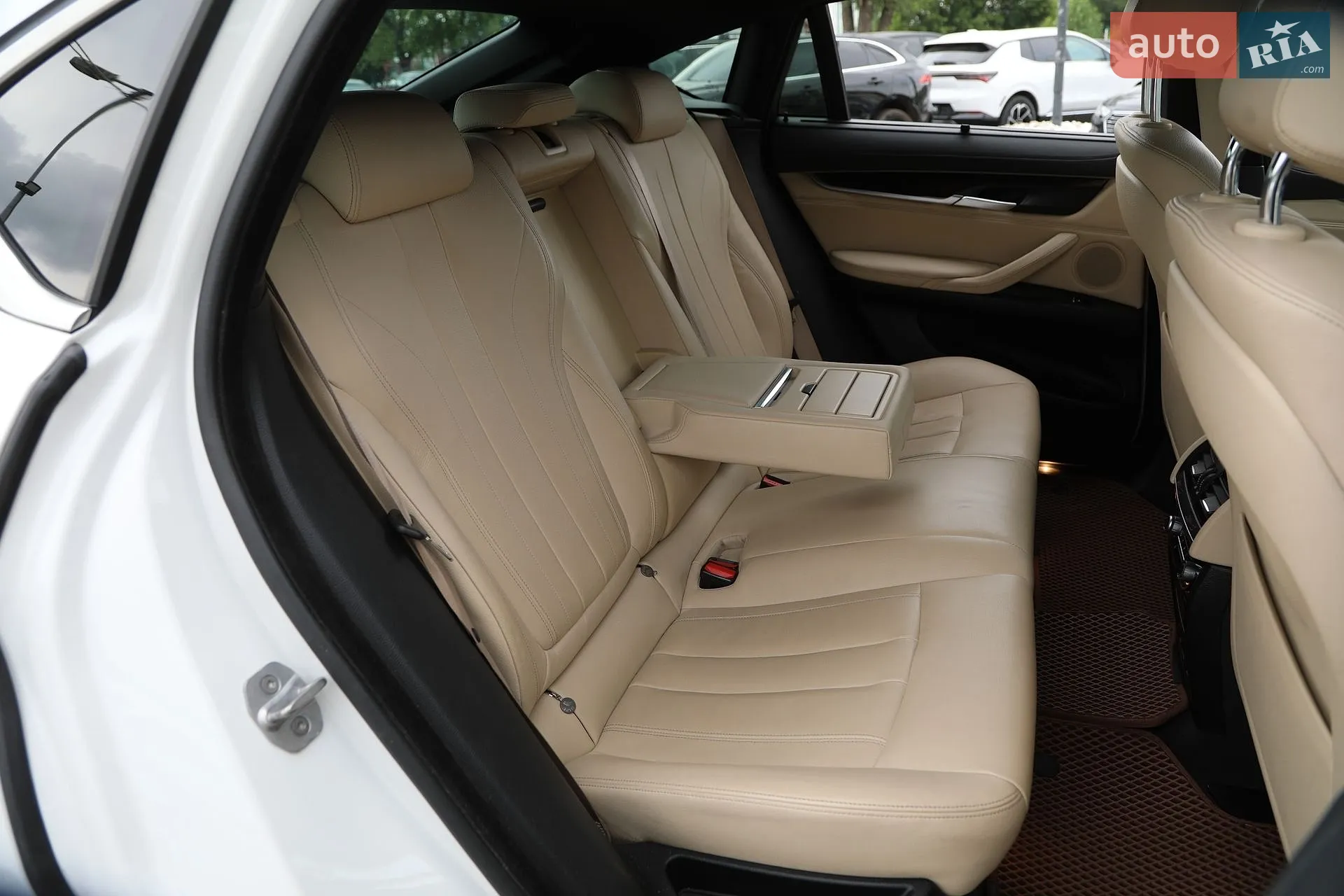 2017 BMW X6 - мініатюра 14