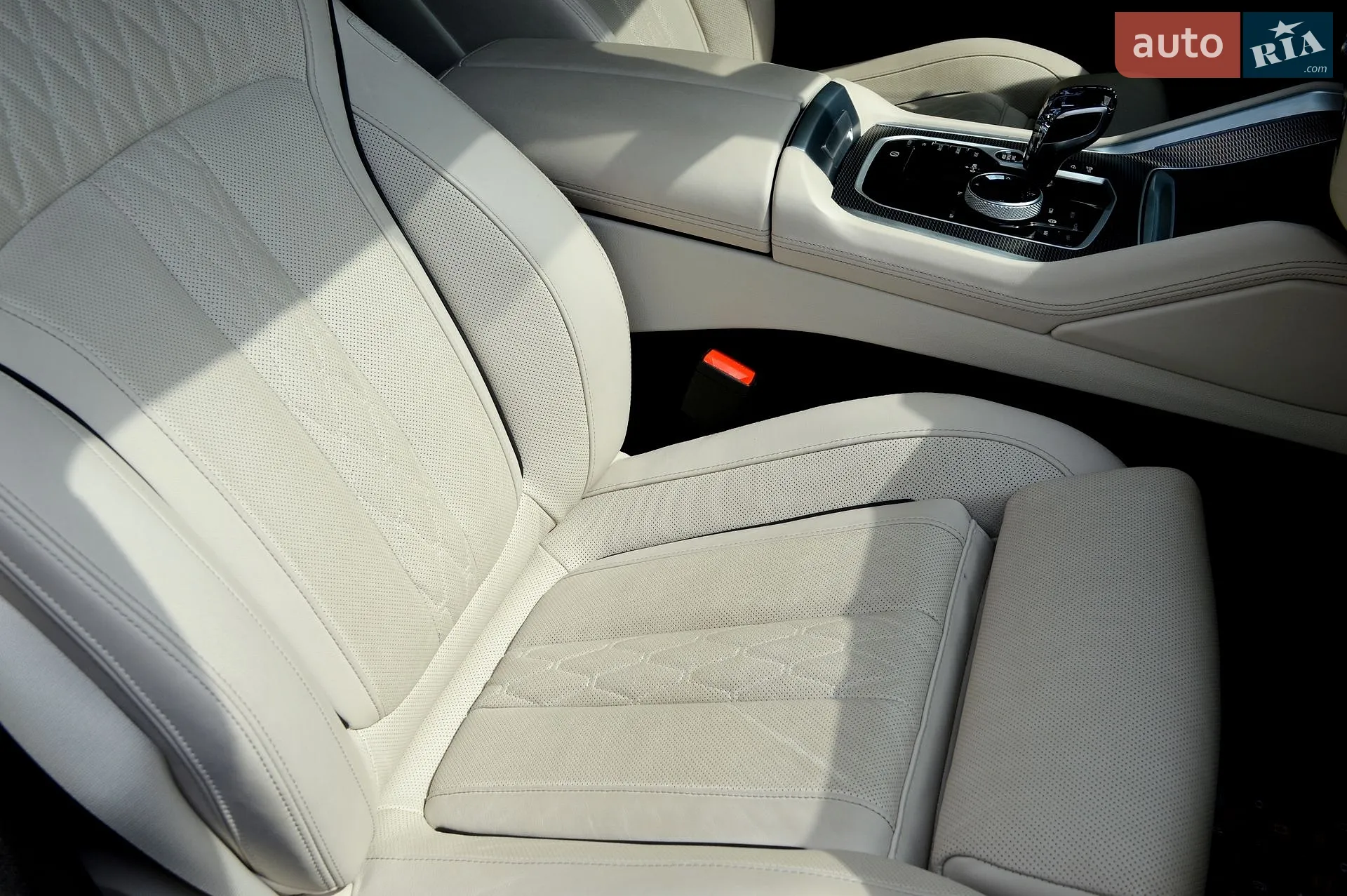 2022 BMW X6 - мініатюра 61