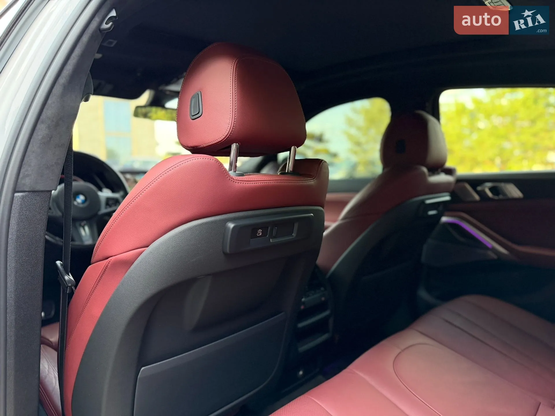 2022 BMW X6 - мініатюра 36