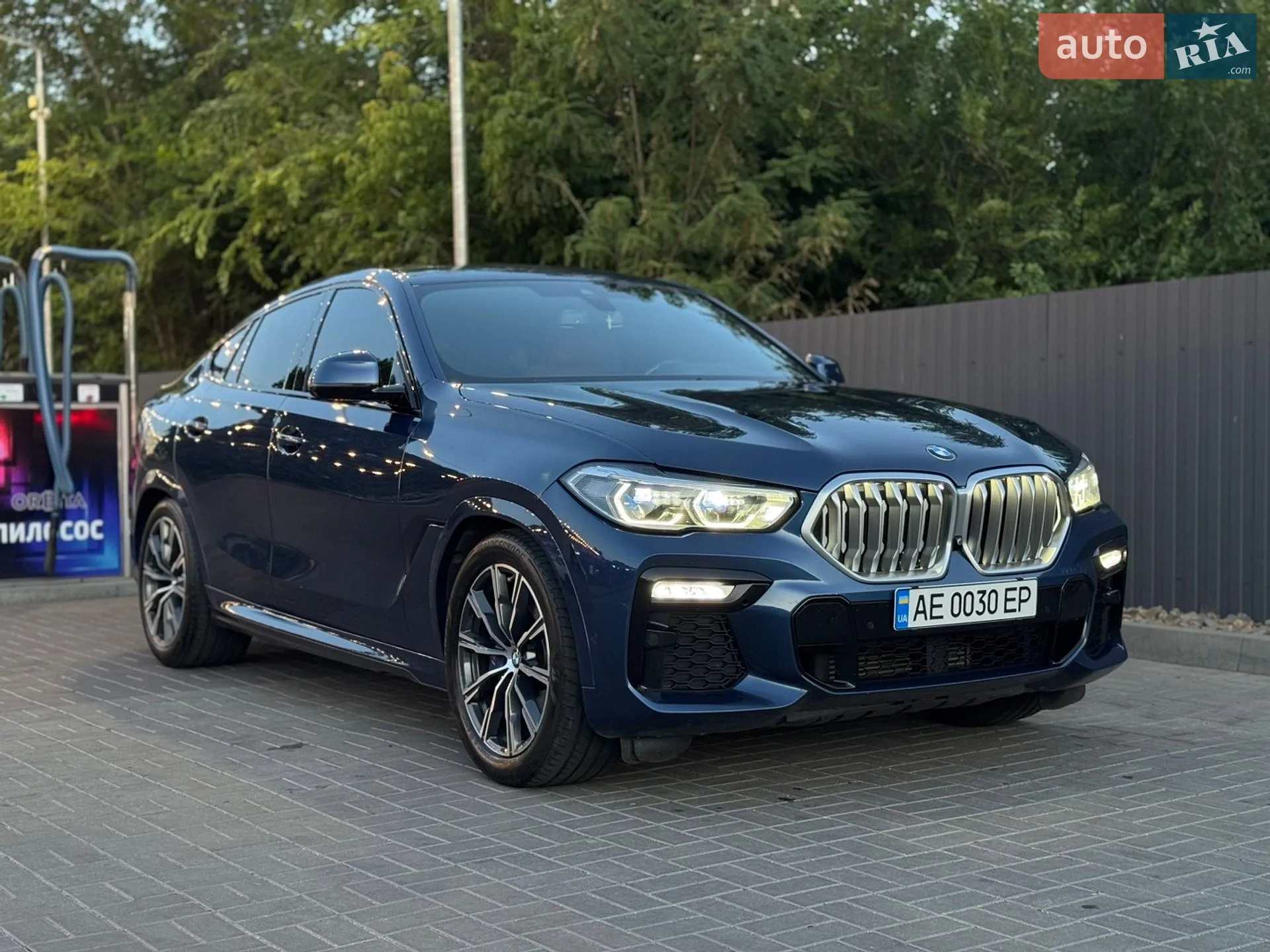 2020 BMW X6 - фото 1