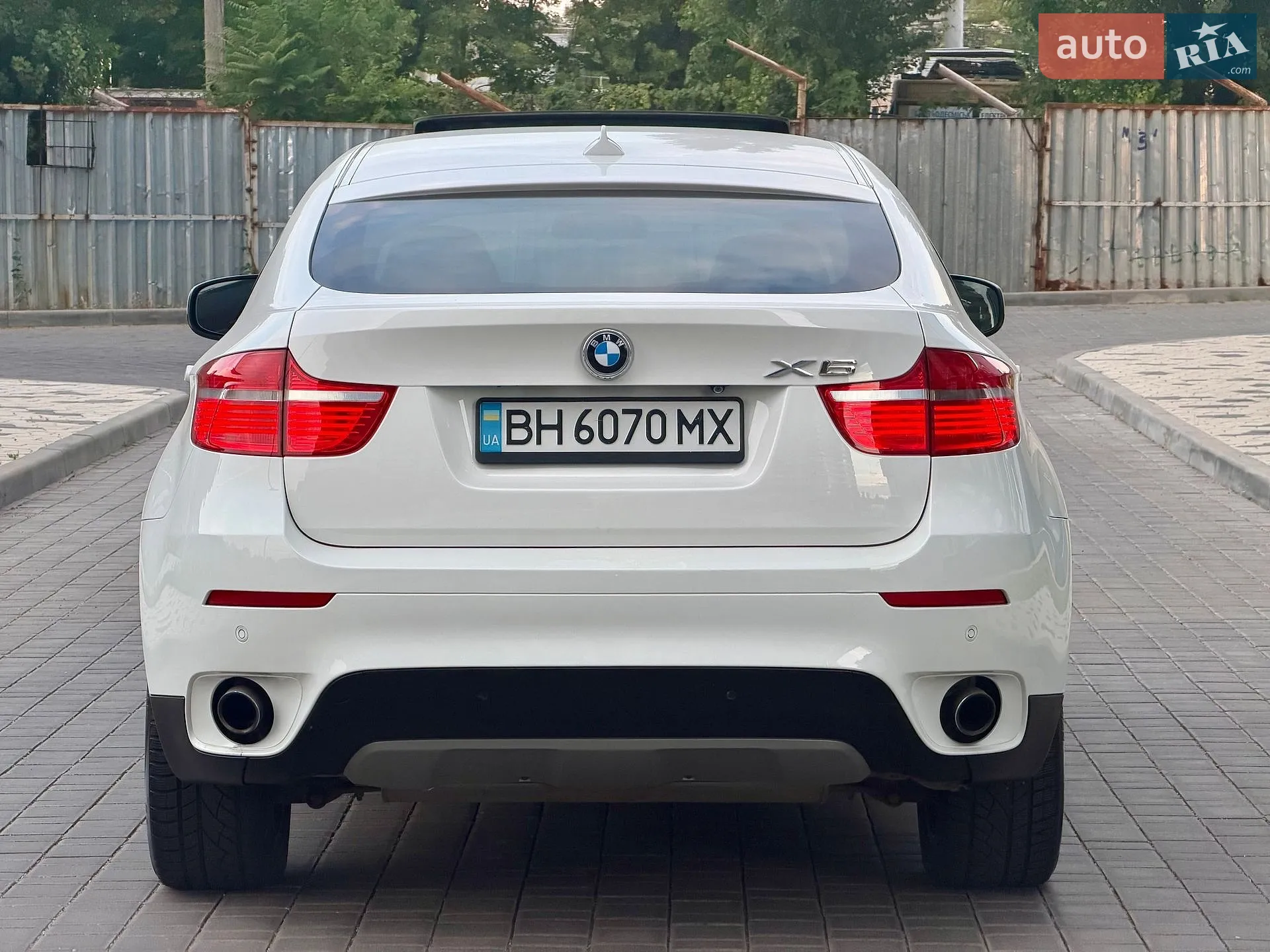 2010 BMW X6 - мініатюра 6