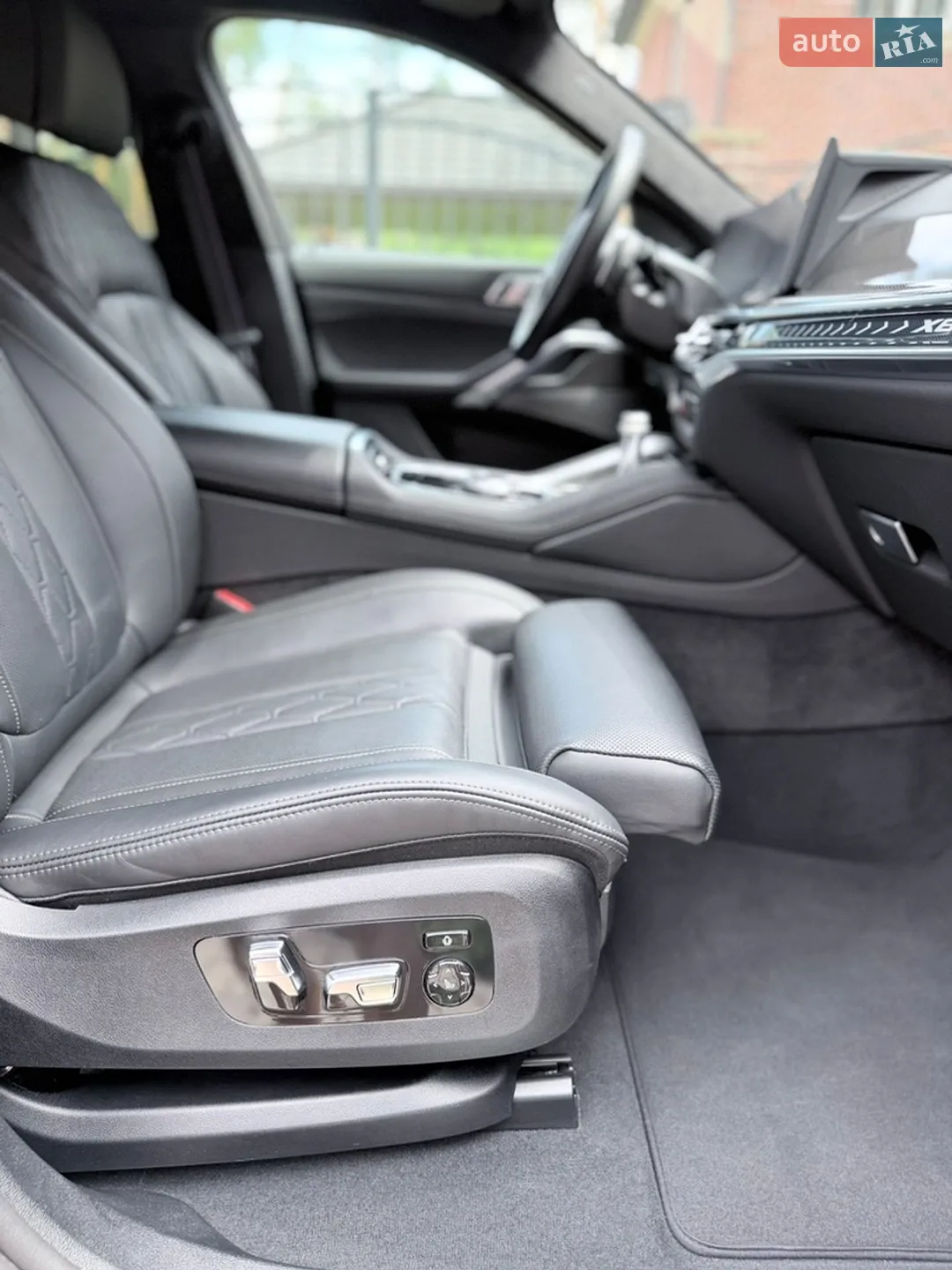 2025 BMW X6 - мініатюра 27