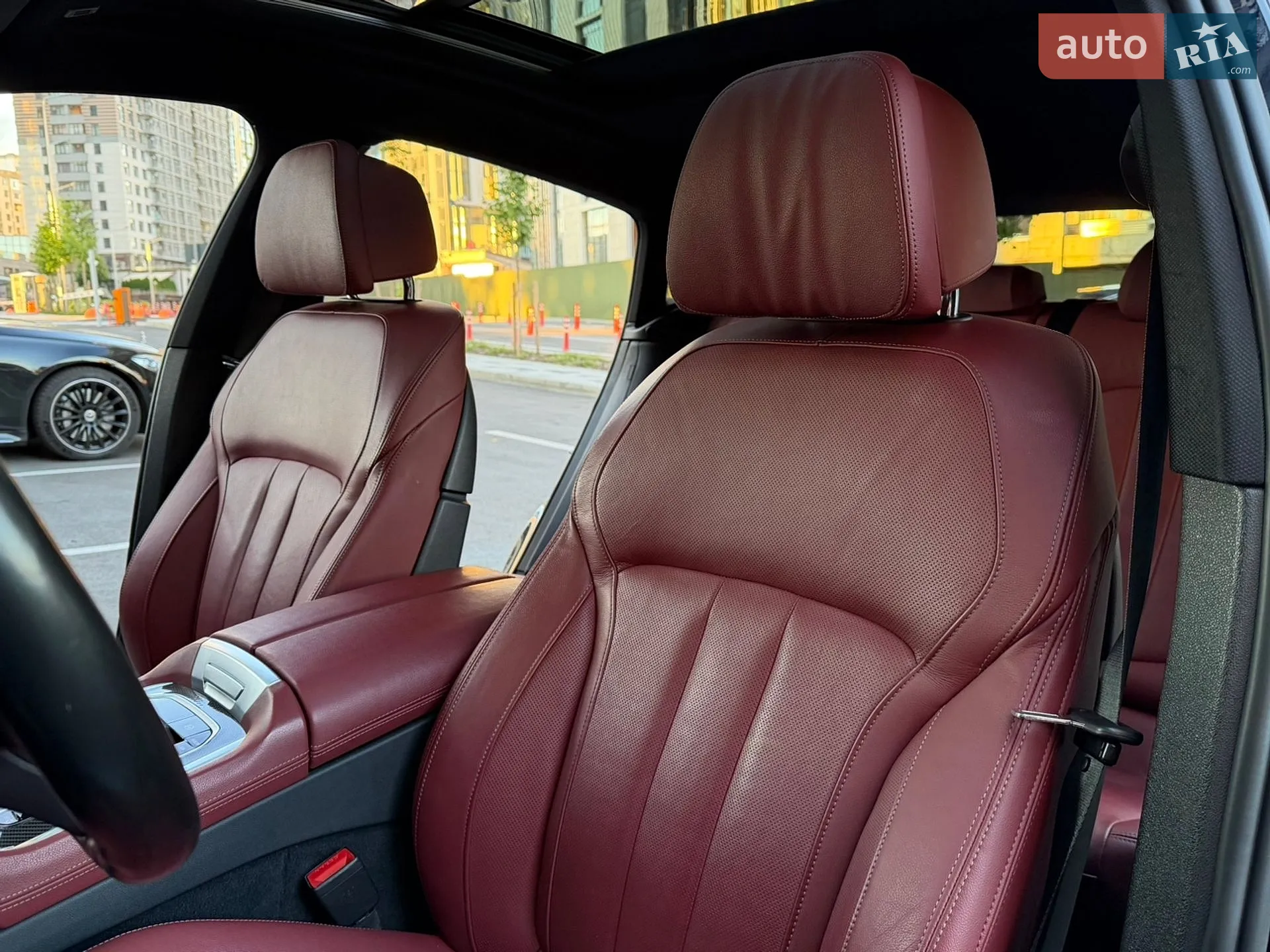 2021 BMW X6 - мініатюра 38