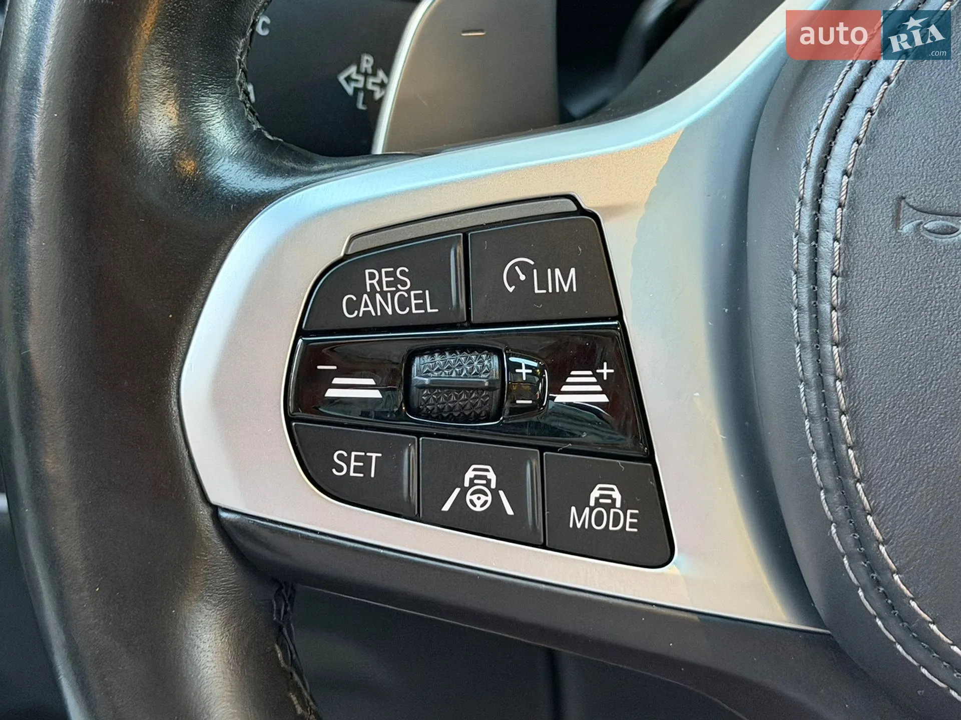 2021 BMW X6 - мініатюра 63