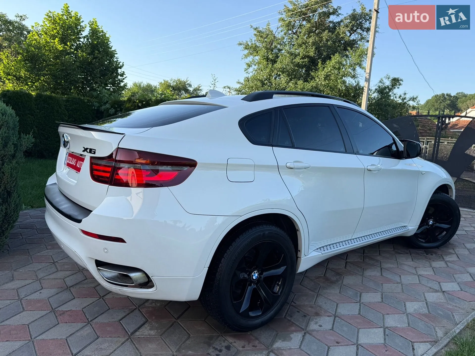 2010 BMW X6 - мініатюра 21