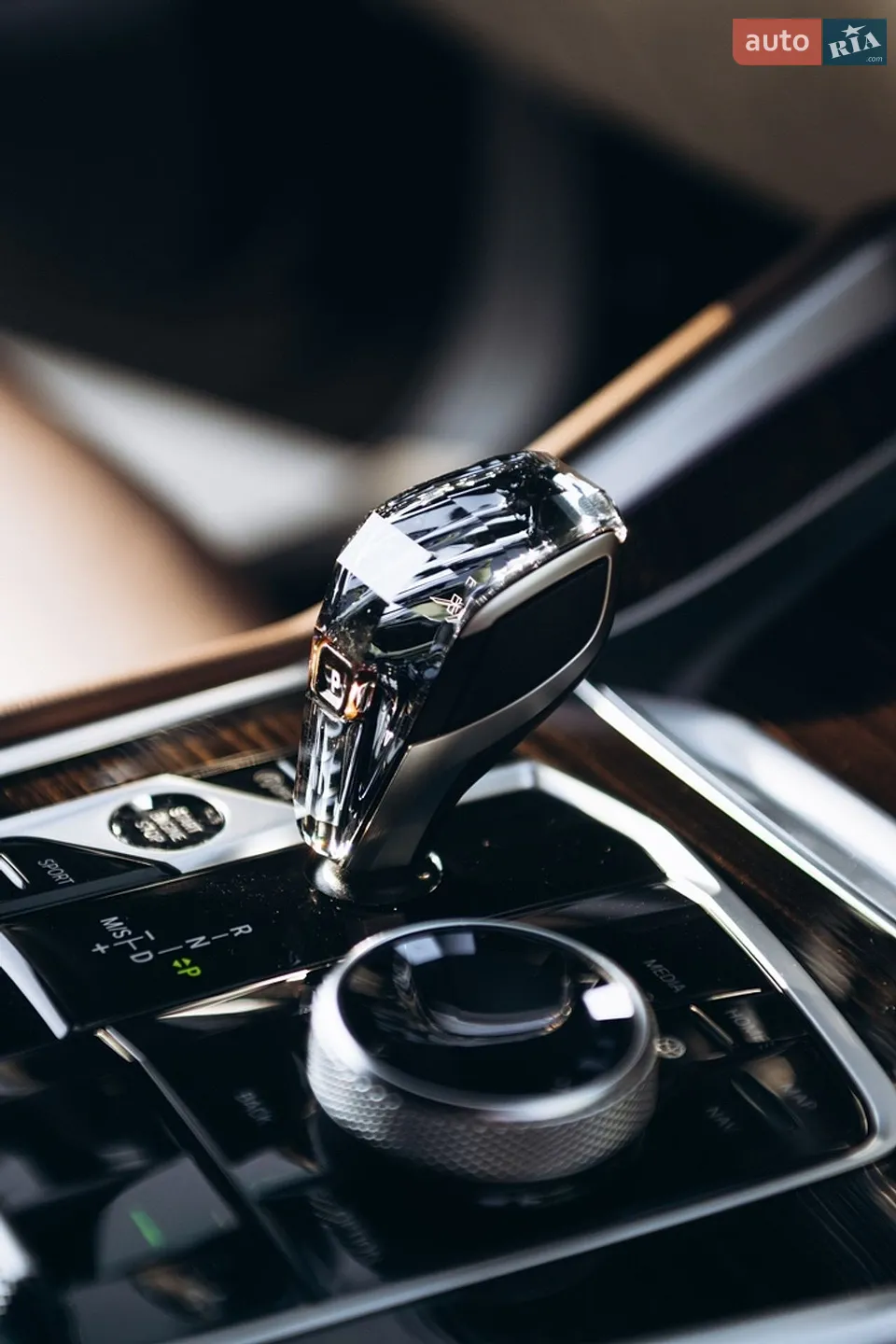 2020 BMW X6 - мініатюра 44