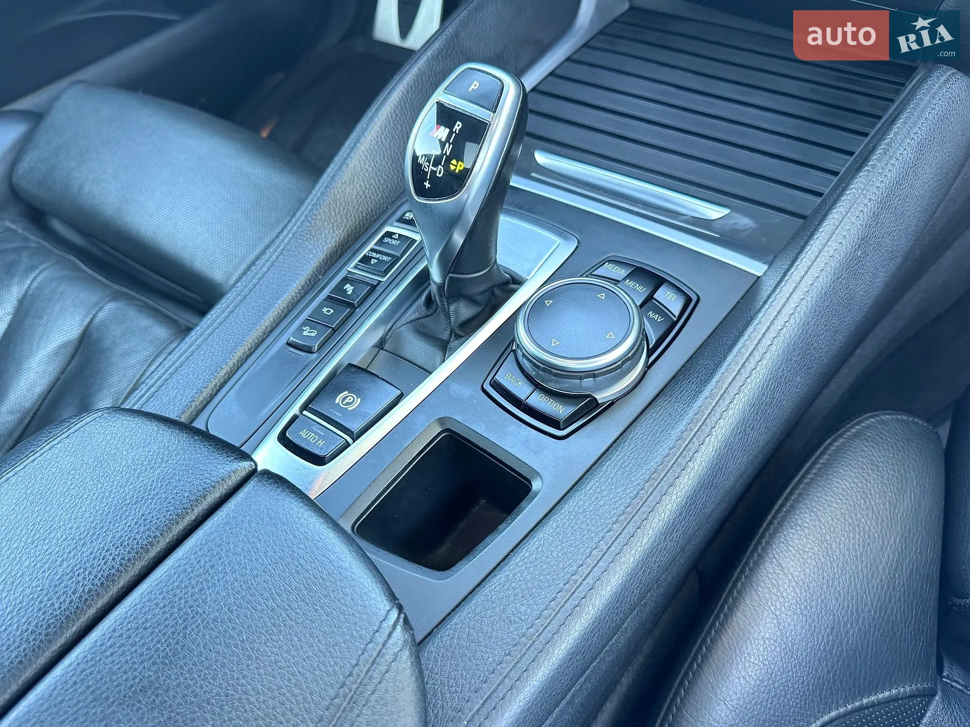 2015 BMW X6 - мініатюра 39