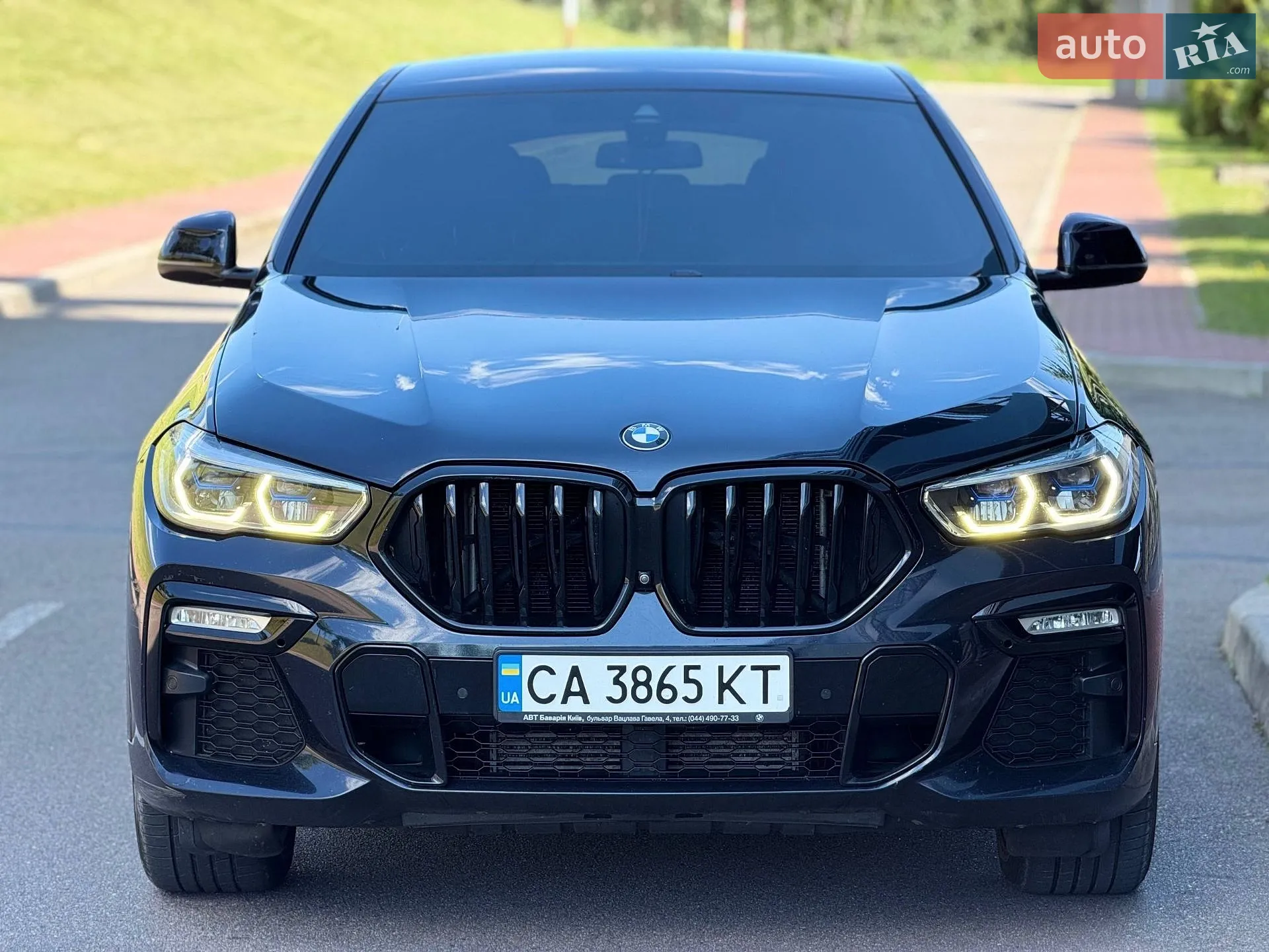 2021 BMW X6 - мініатюра 2