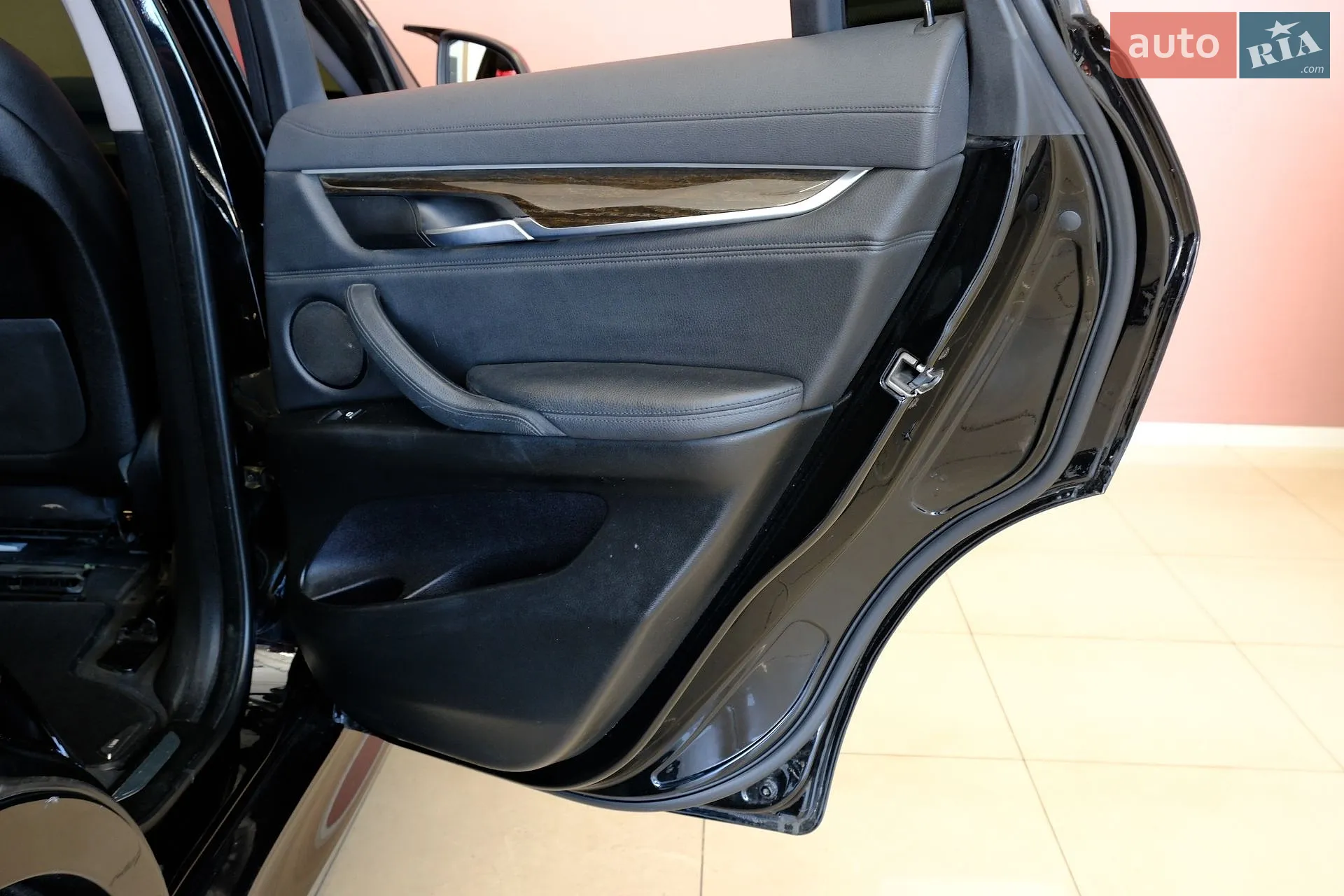 2016 BMW X6 - мініатюра 35
